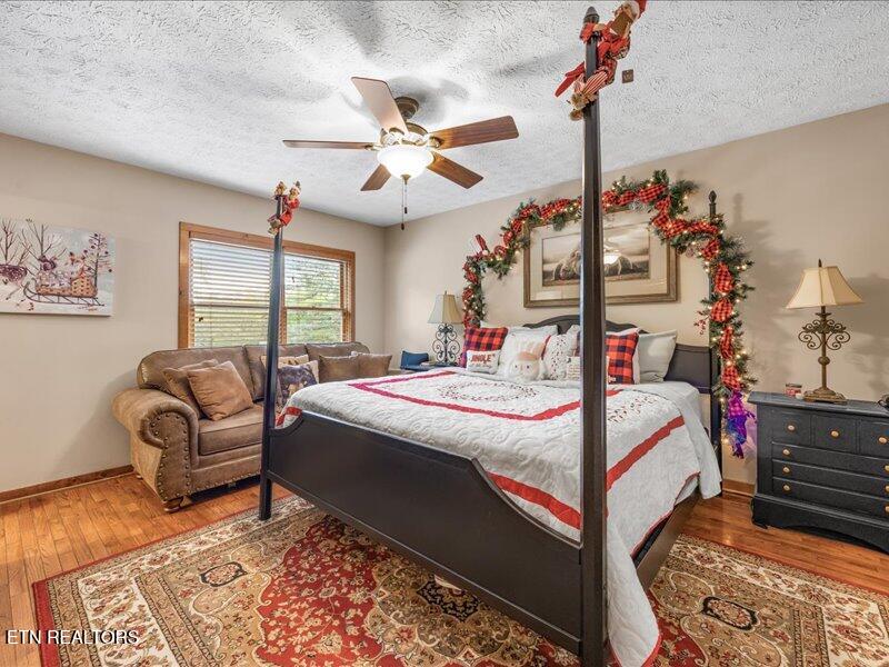 2044 Hickory Ridge Way Sevierville TN 37862