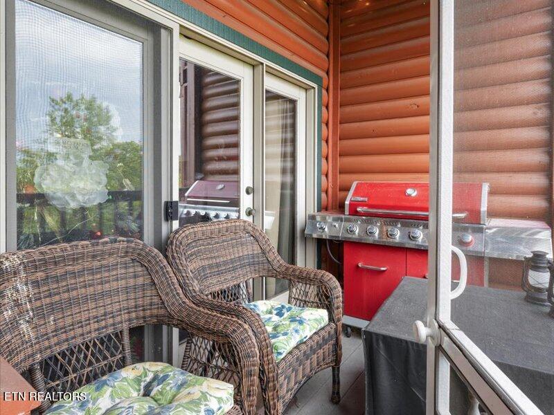 2044 Hickory Ridge Way Sevierville TN 37862
