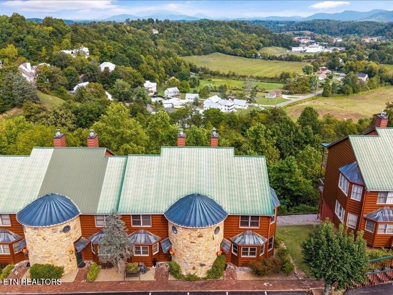 2044 Hickory Ridge Way Sevierville TN 37862