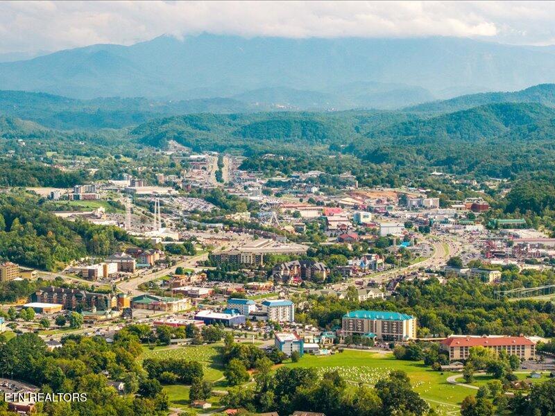 2044 Hickory Ridge Way Sevierville TN 37862