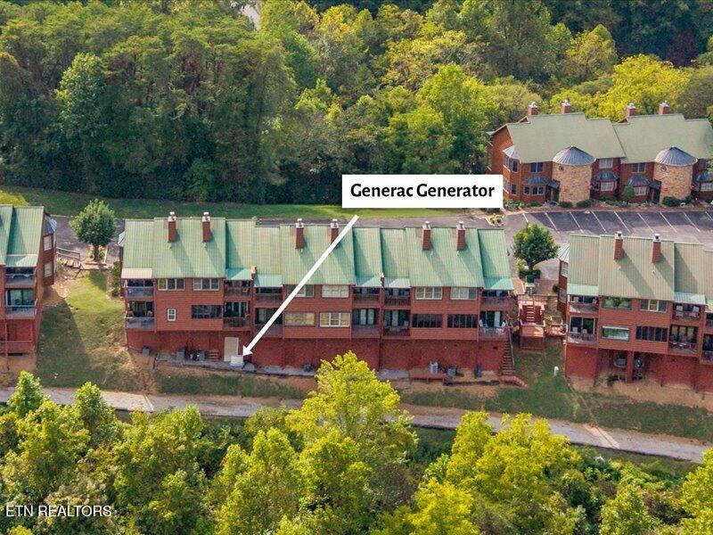 2044 Hickory Ridge Way Sevierville TN 37862