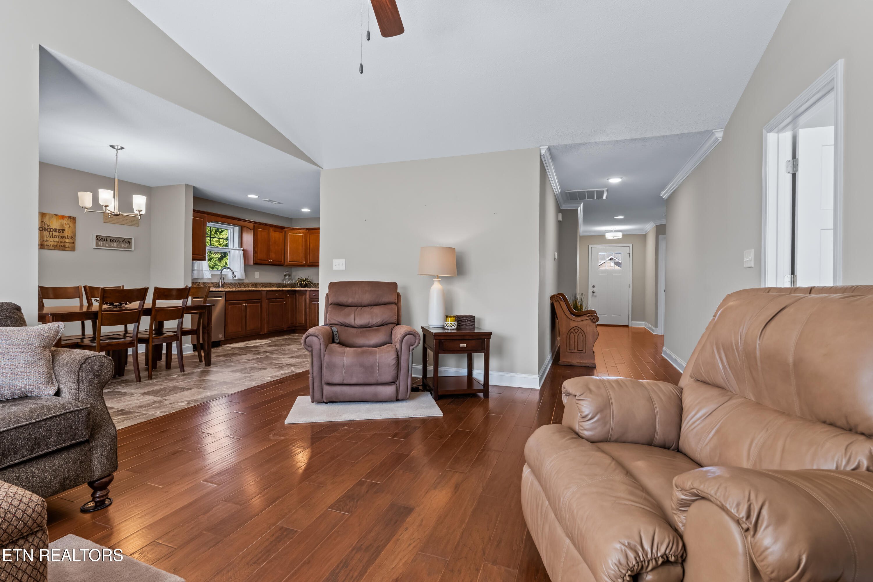415 Larkspur Way Sevierville TN 37862