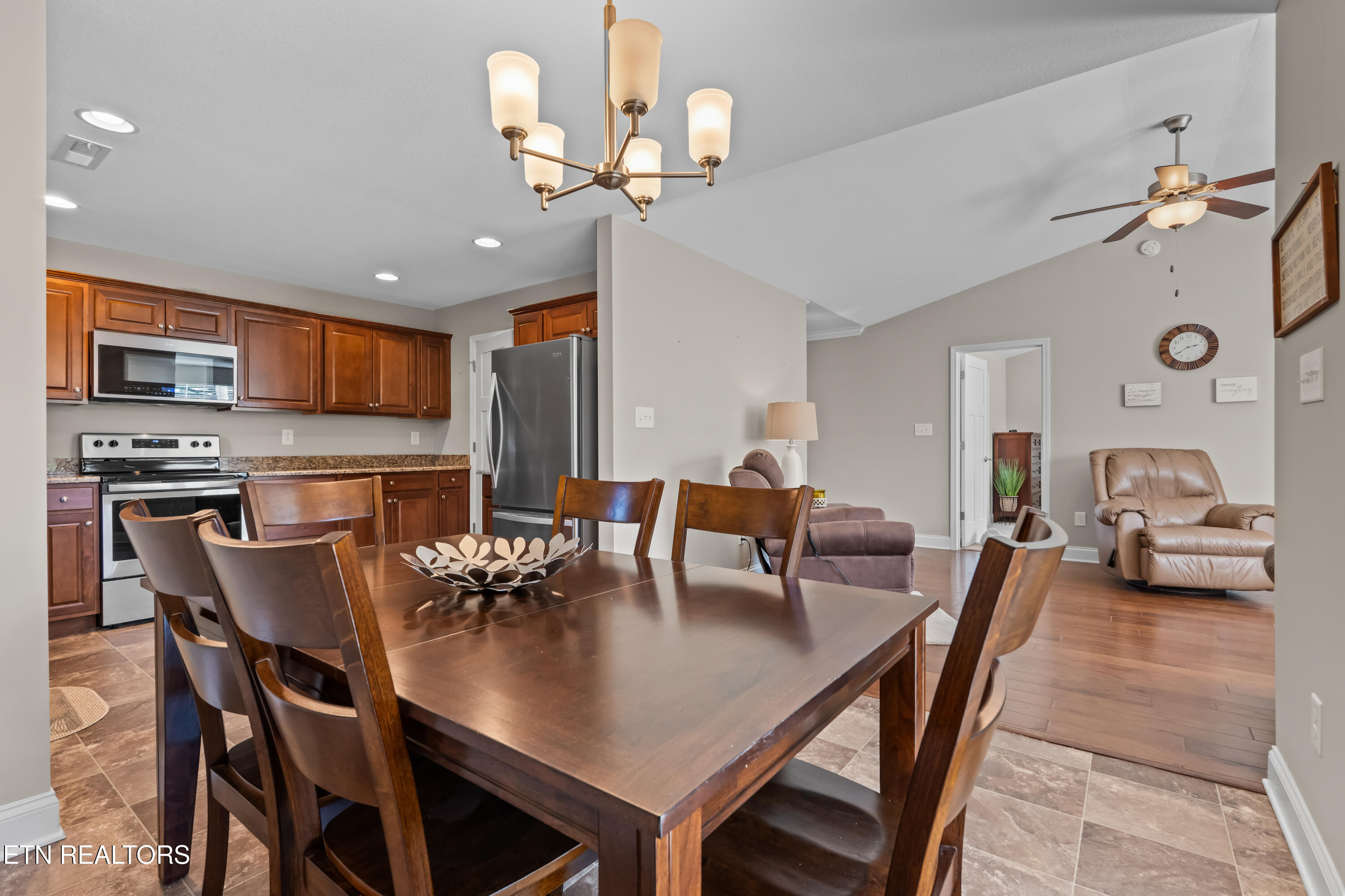415 Larkspur Way Sevierville TN 37862