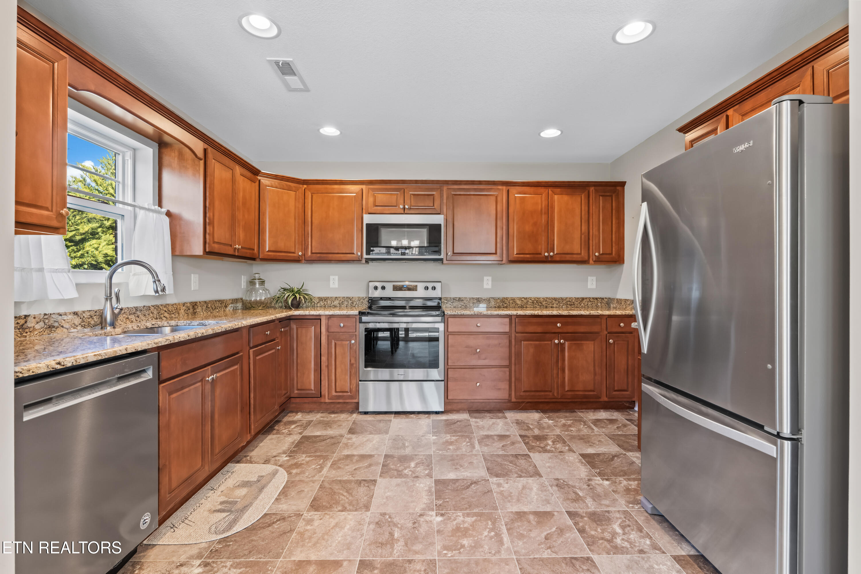 415 Larkspur Way Sevierville TN 37862