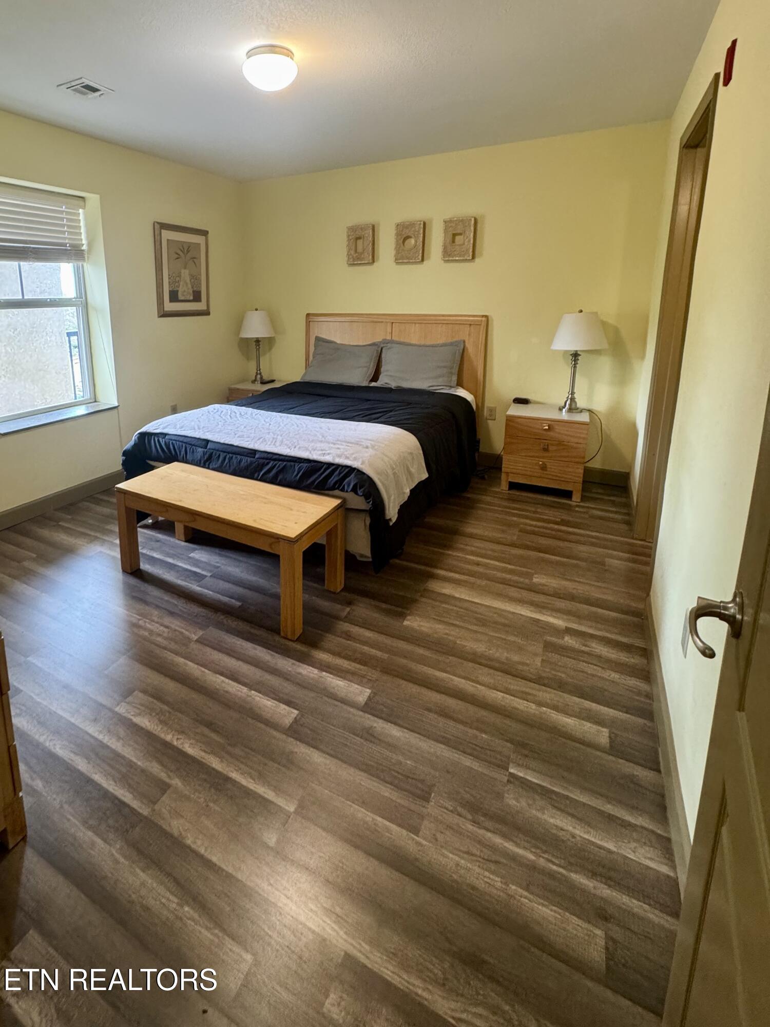 124 Plaza Pigeon Forge TN 37863