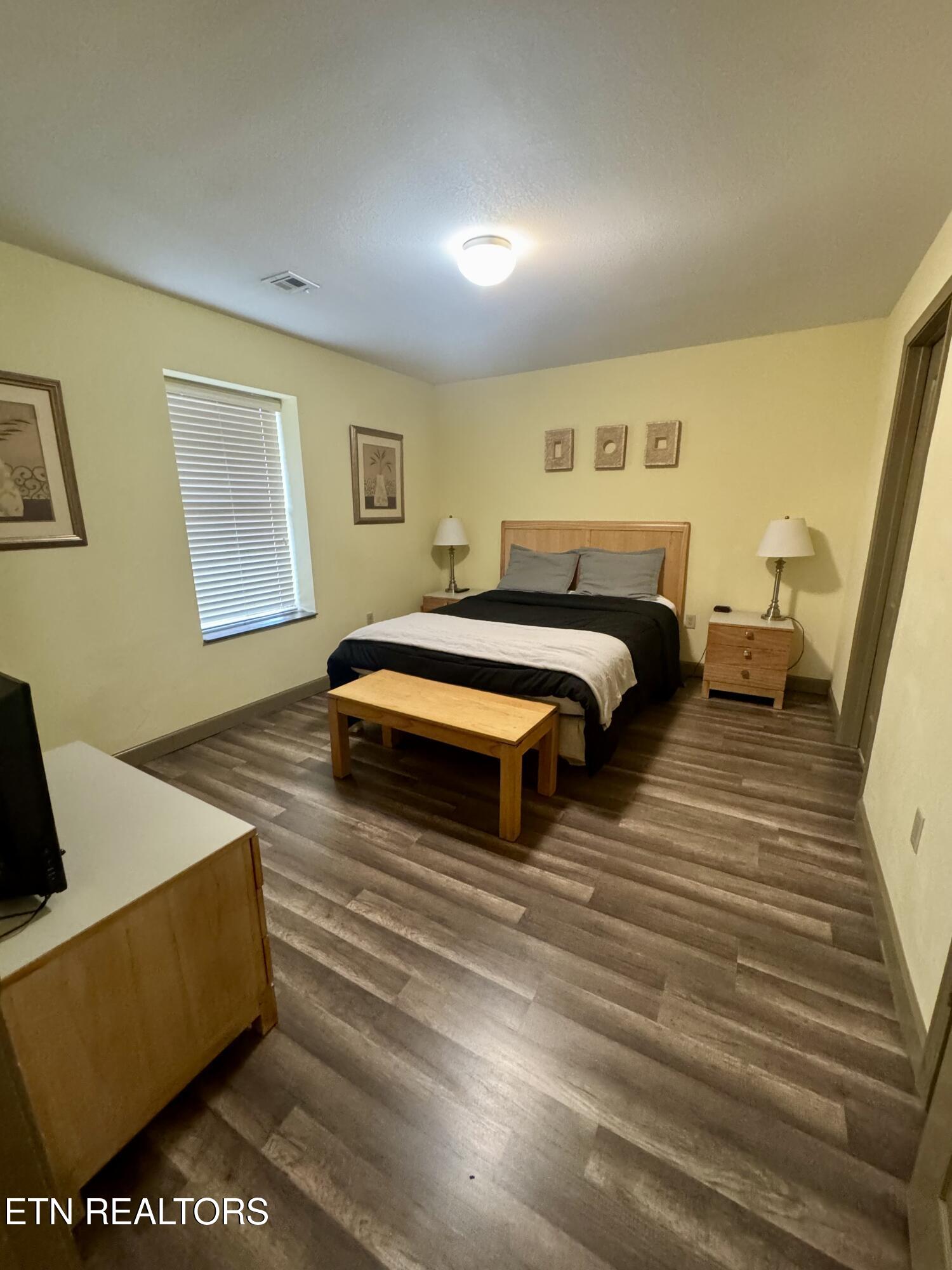 124 Plaza Pigeon Forge TN 37863