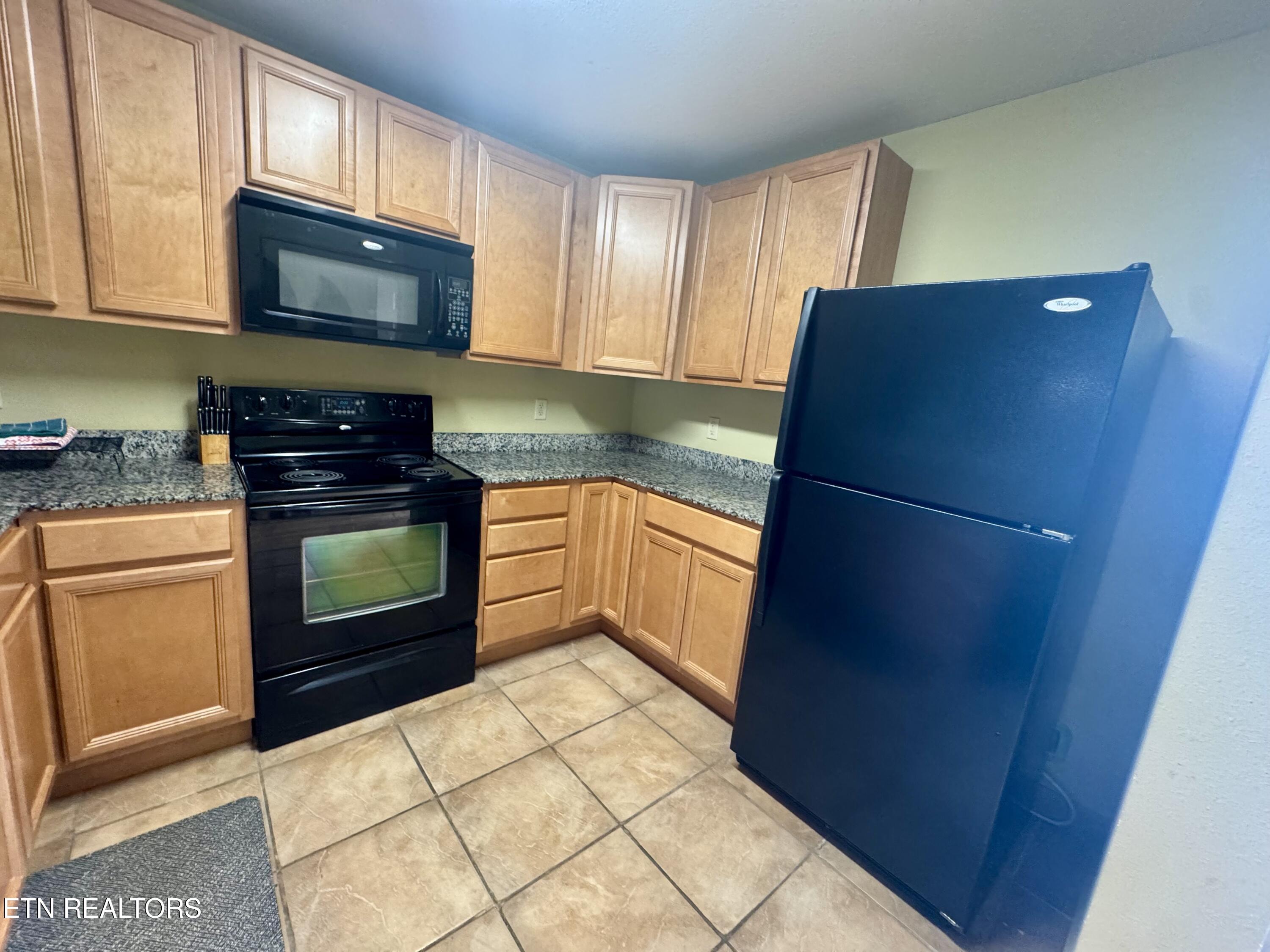 124 Plaza Pigeon Forge TN 37863