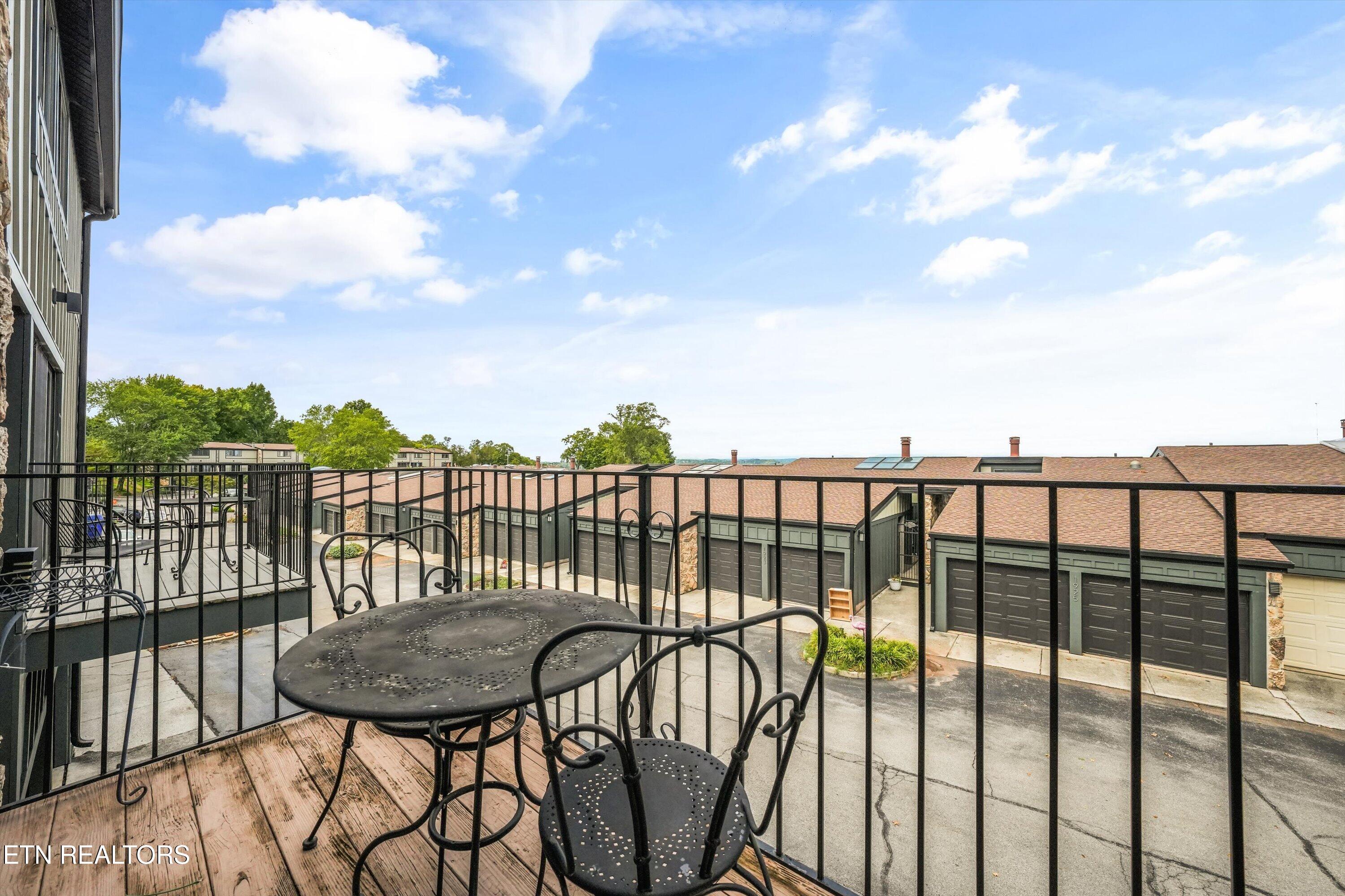 1930 Cherokee Bluff Drive Knoxville TN 37920