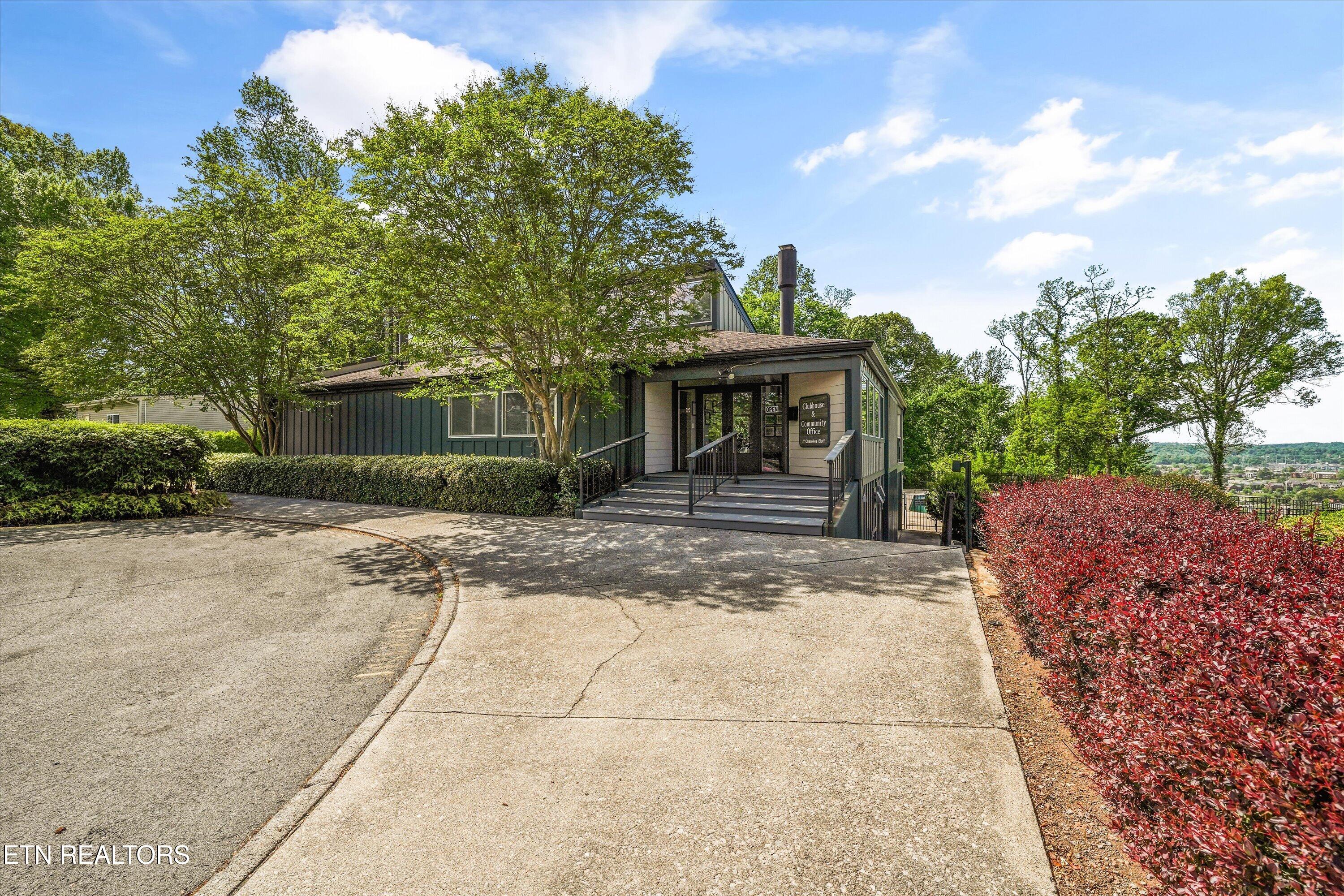 1930 Cherokee Bluff Drive Knoxville TN 37920