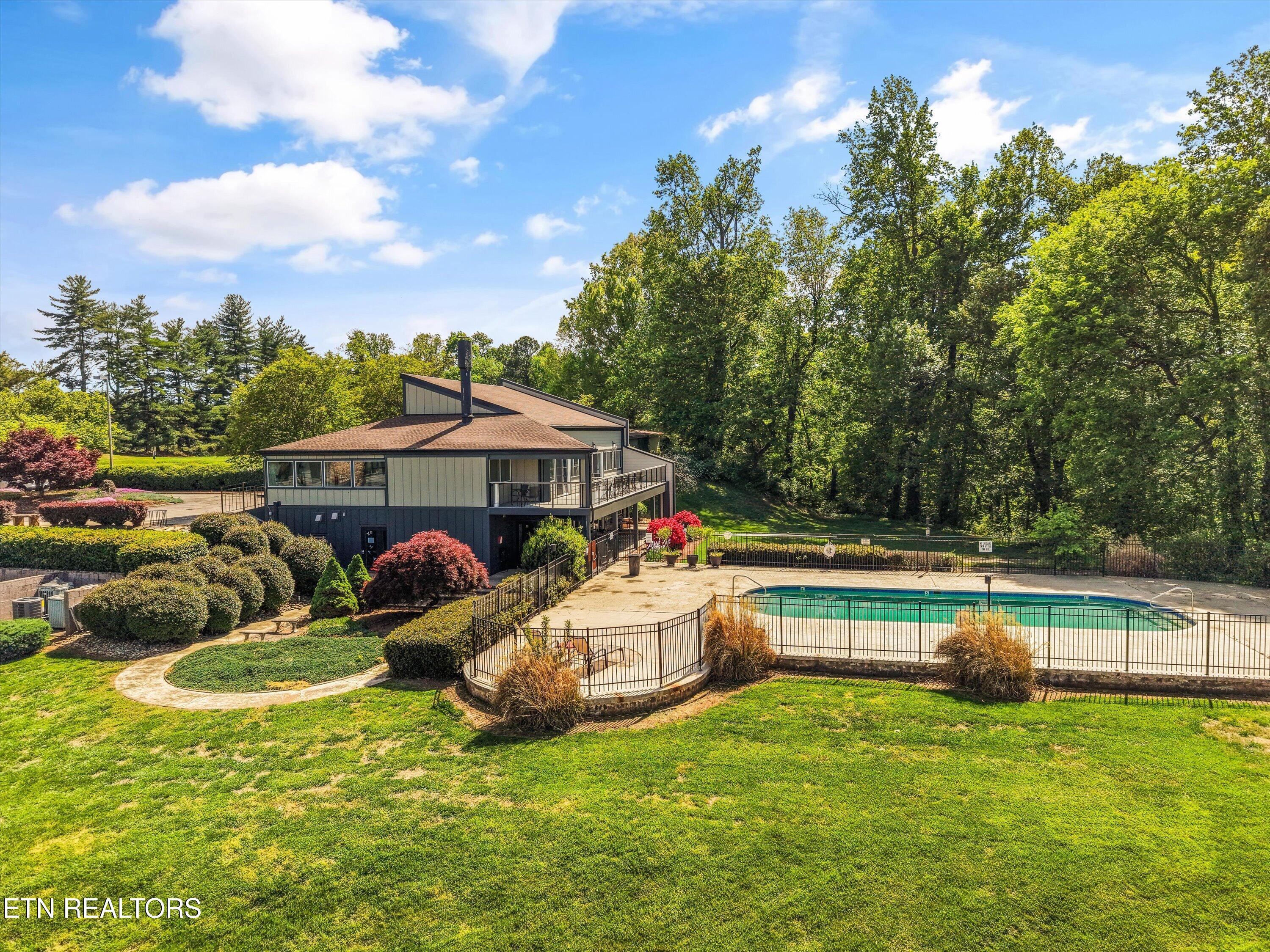 1930 Cherokee Bluff Drive Knoxville TN 37920