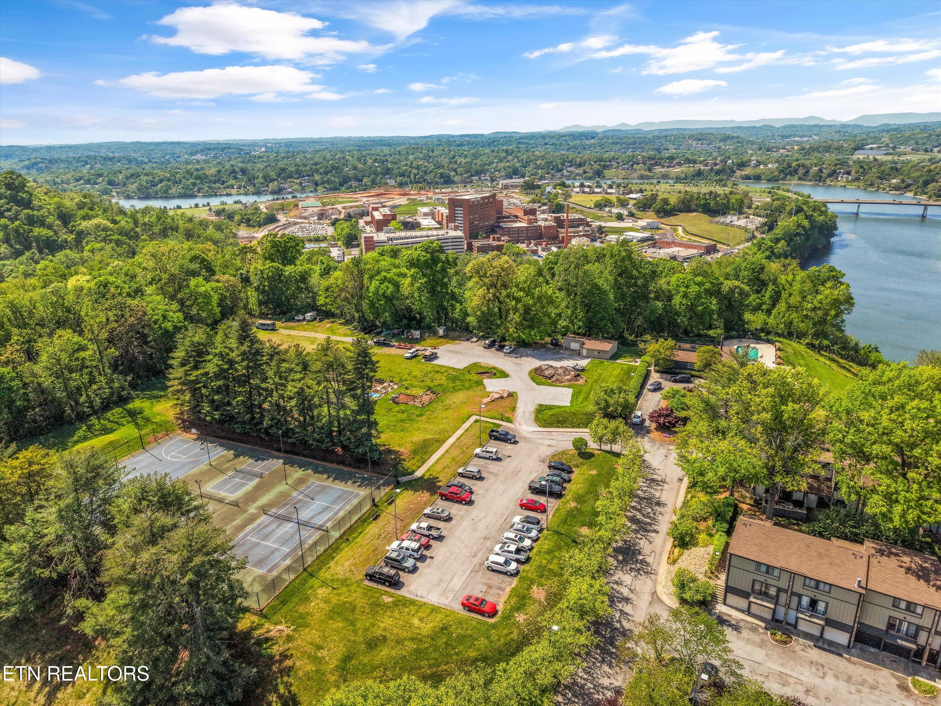1930 Cherokee Bluff Drive Knoxville TN 37920