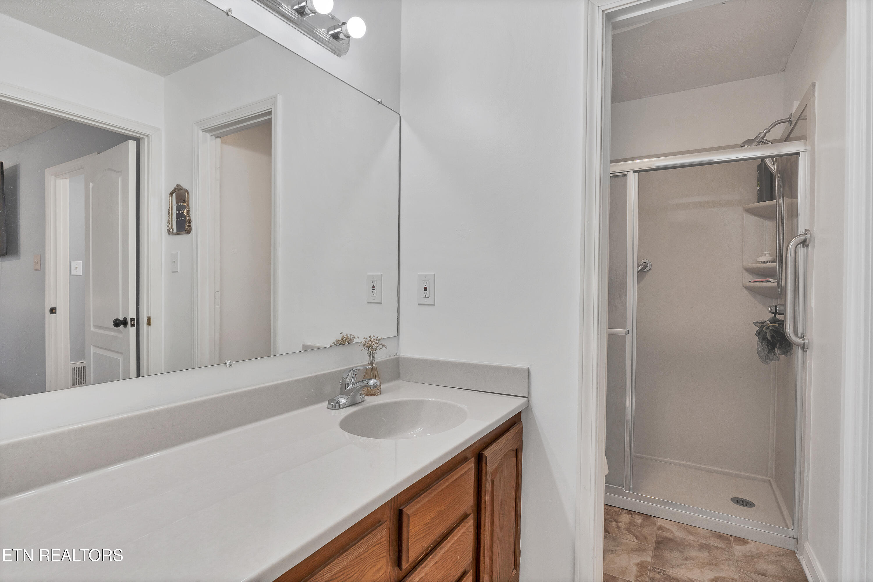 2023 Cochran Place Maryville TN 37803
