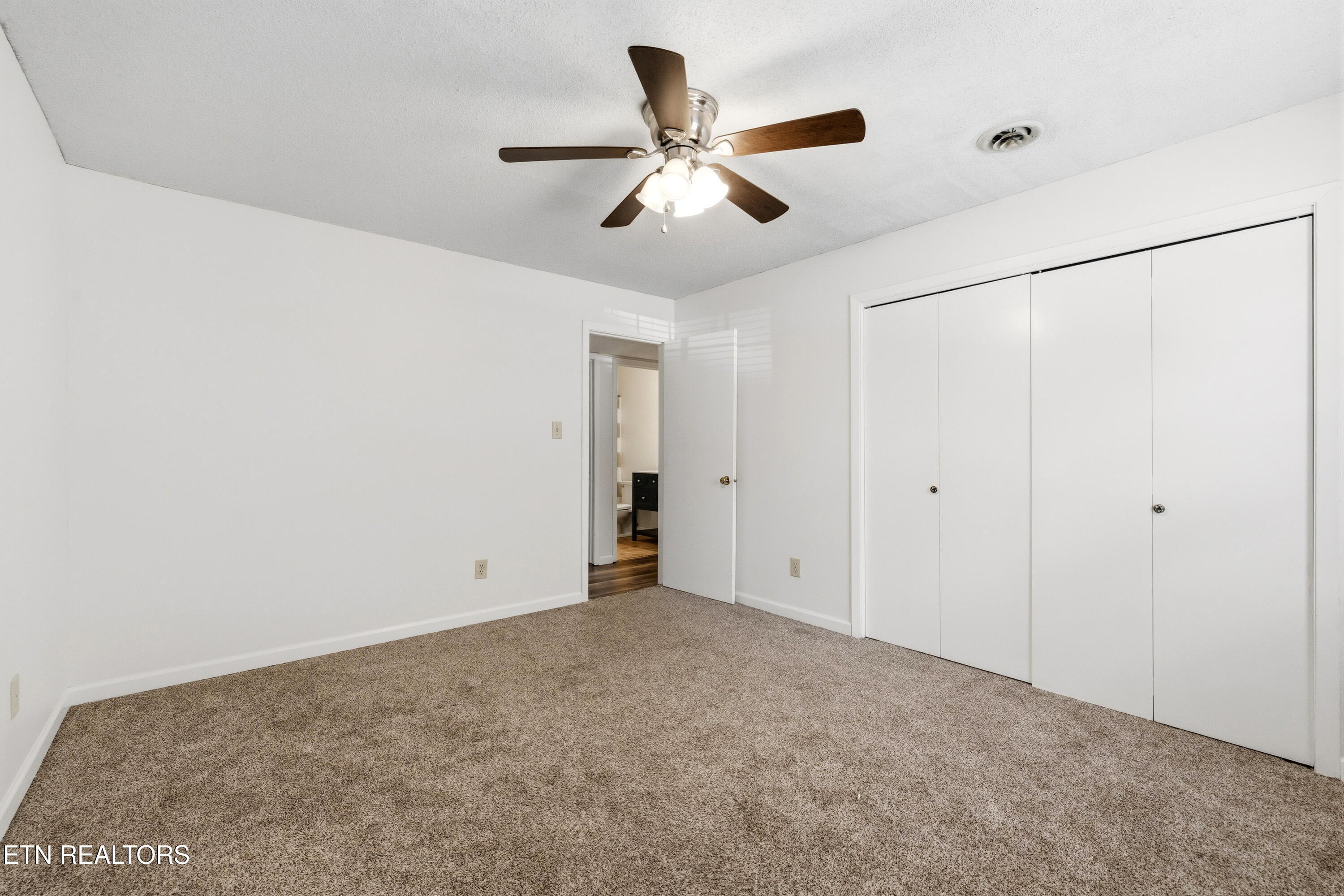 810 Highland Drive Knoxville TN 37912