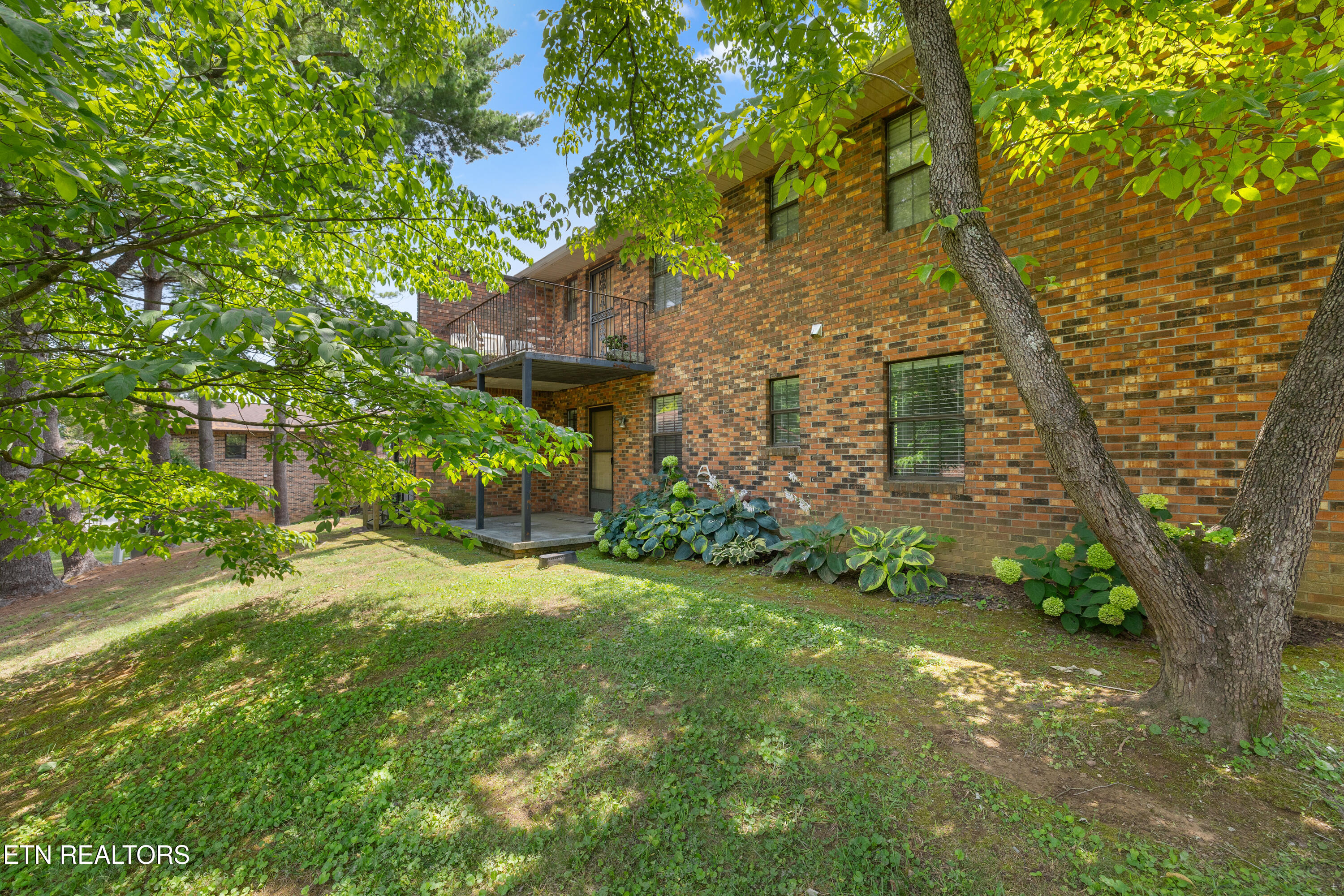 810 Highland Drive Knoxville TN 37912