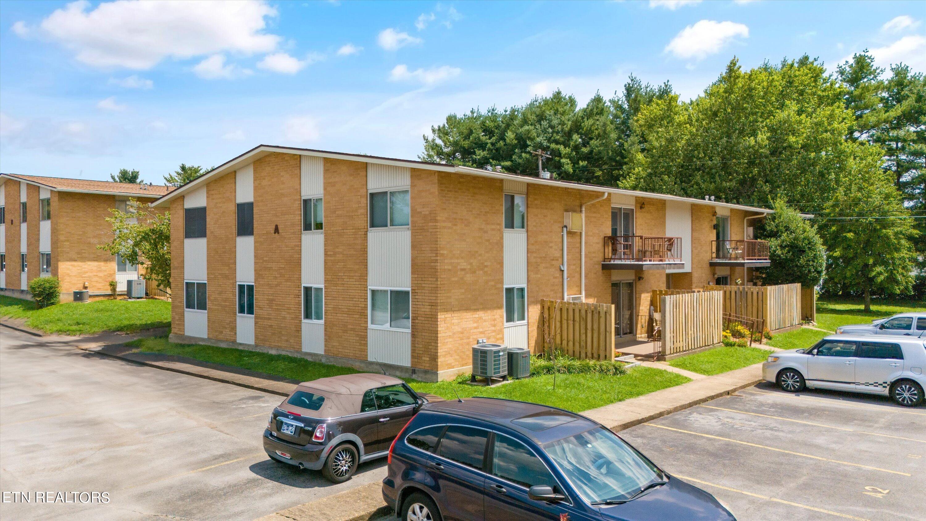 3104 N Broadway Street Knoxville TN 37917