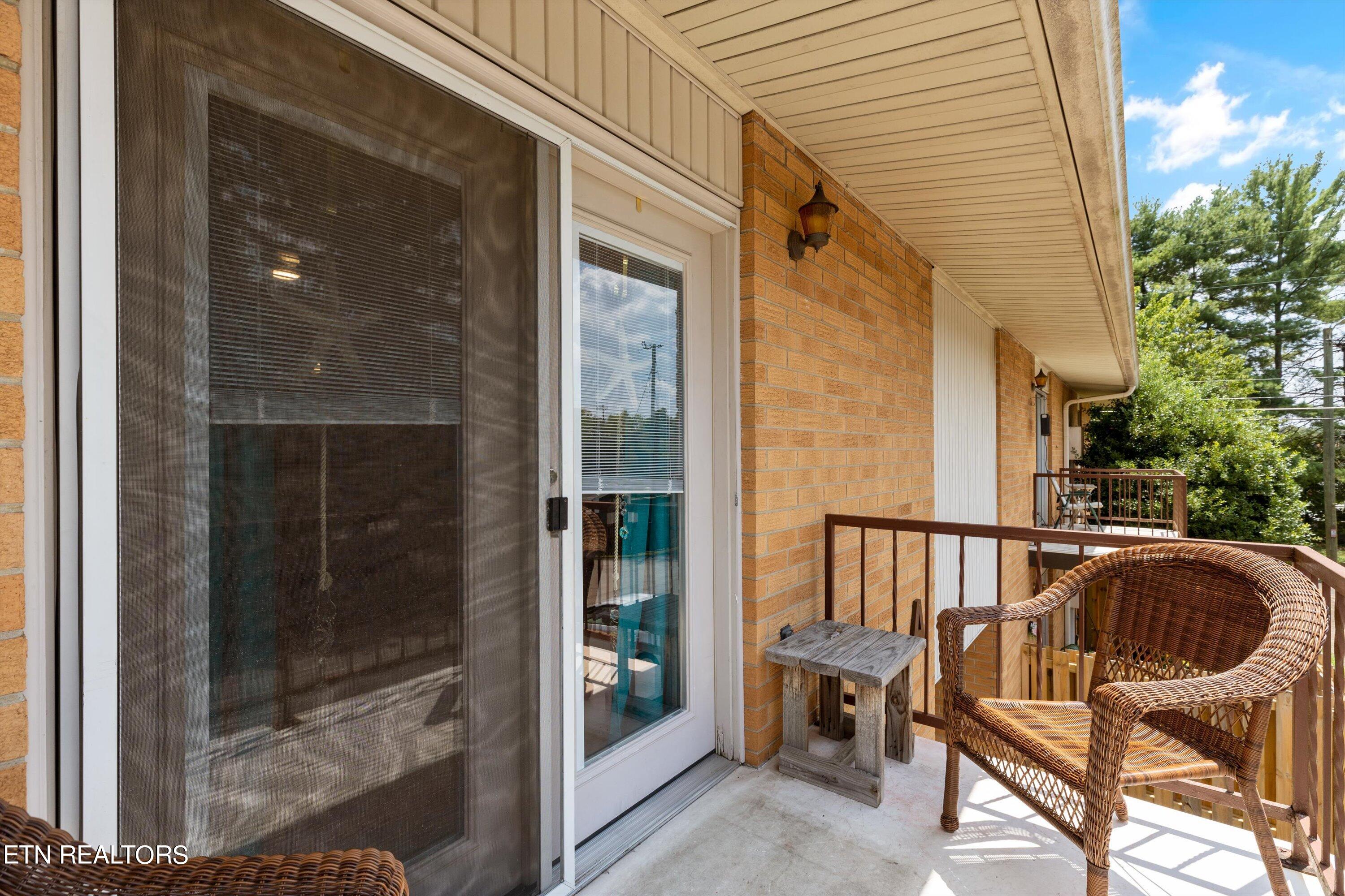 3104 N Broadway Street Knoxville TN 37917