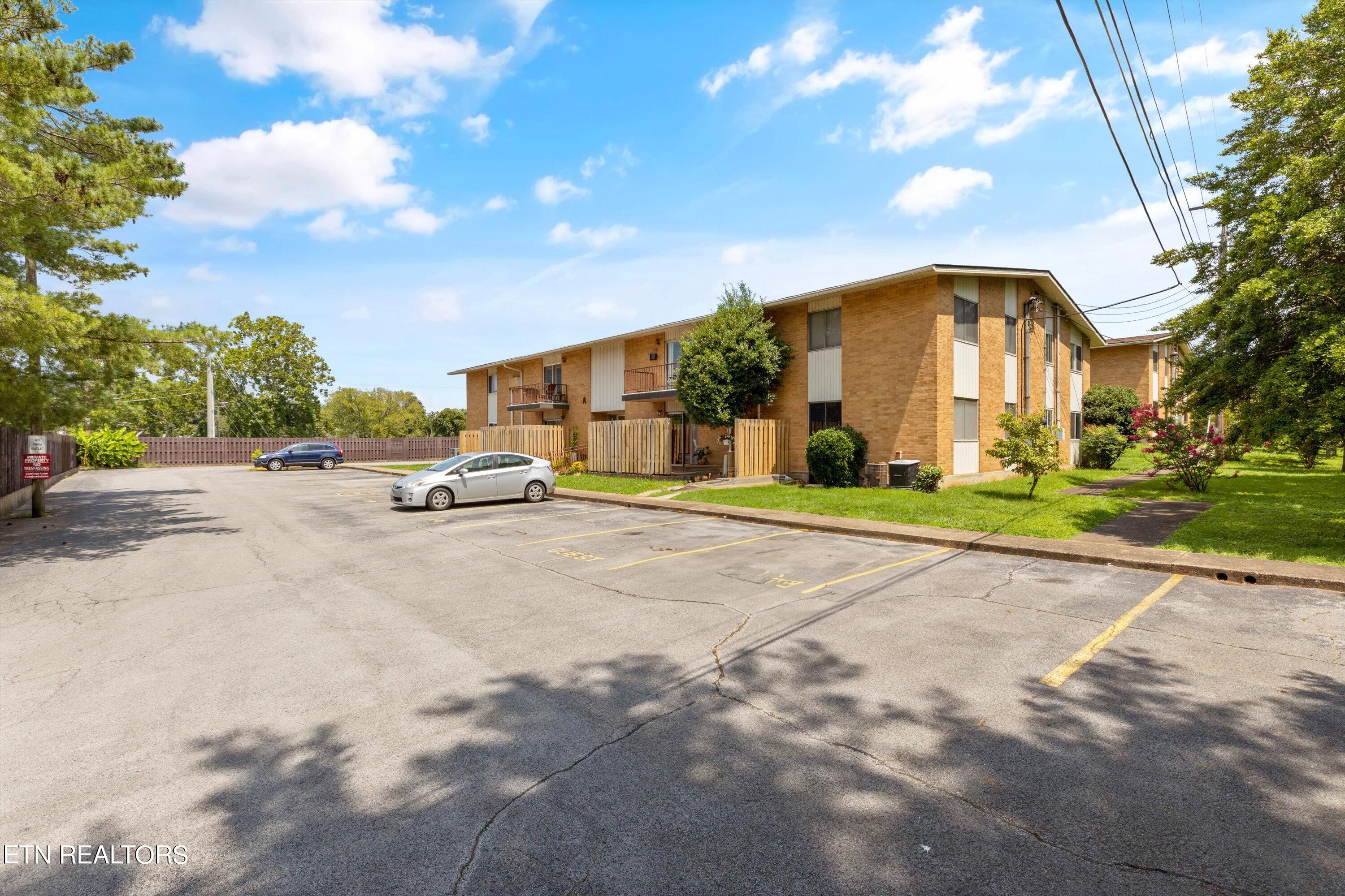 3104 N Broadway Street Knoxville TN 37917