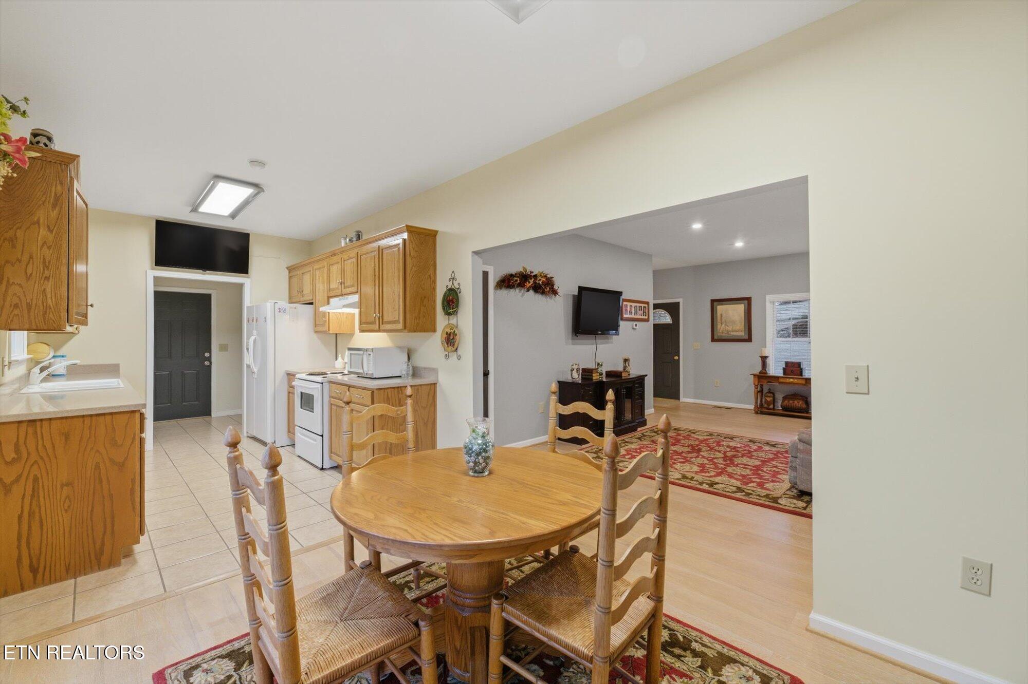 504 Fairway Drive Athens TN 37303