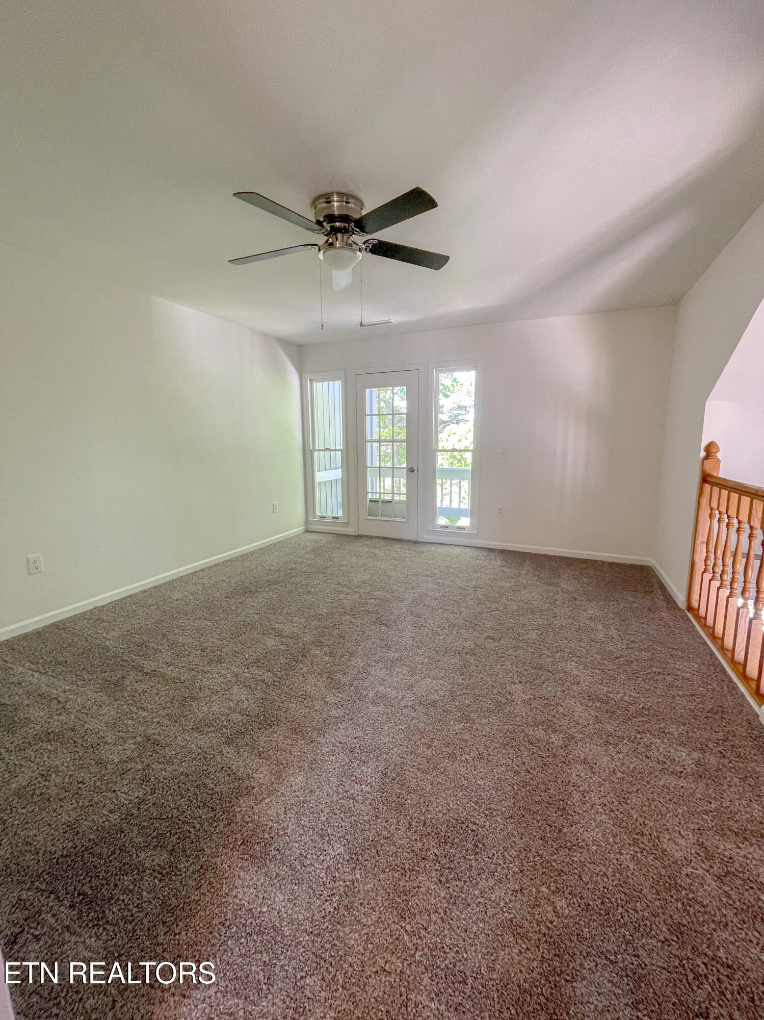 484 Riverbend Drive Crossville TN 38555