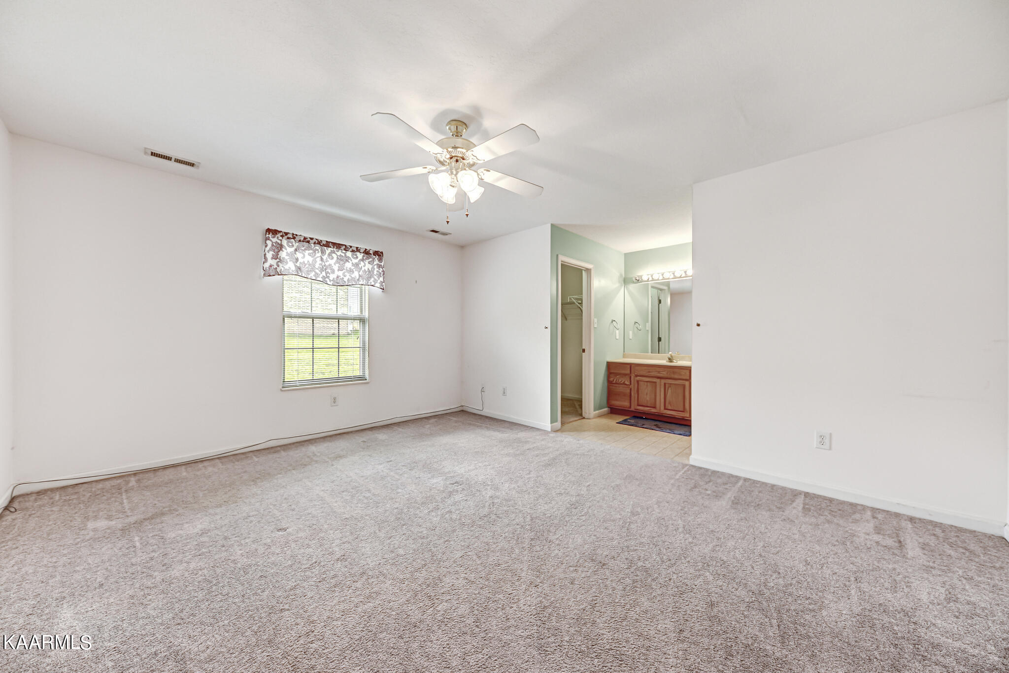 414 Diamond Trace Way Knoxville TN 37918