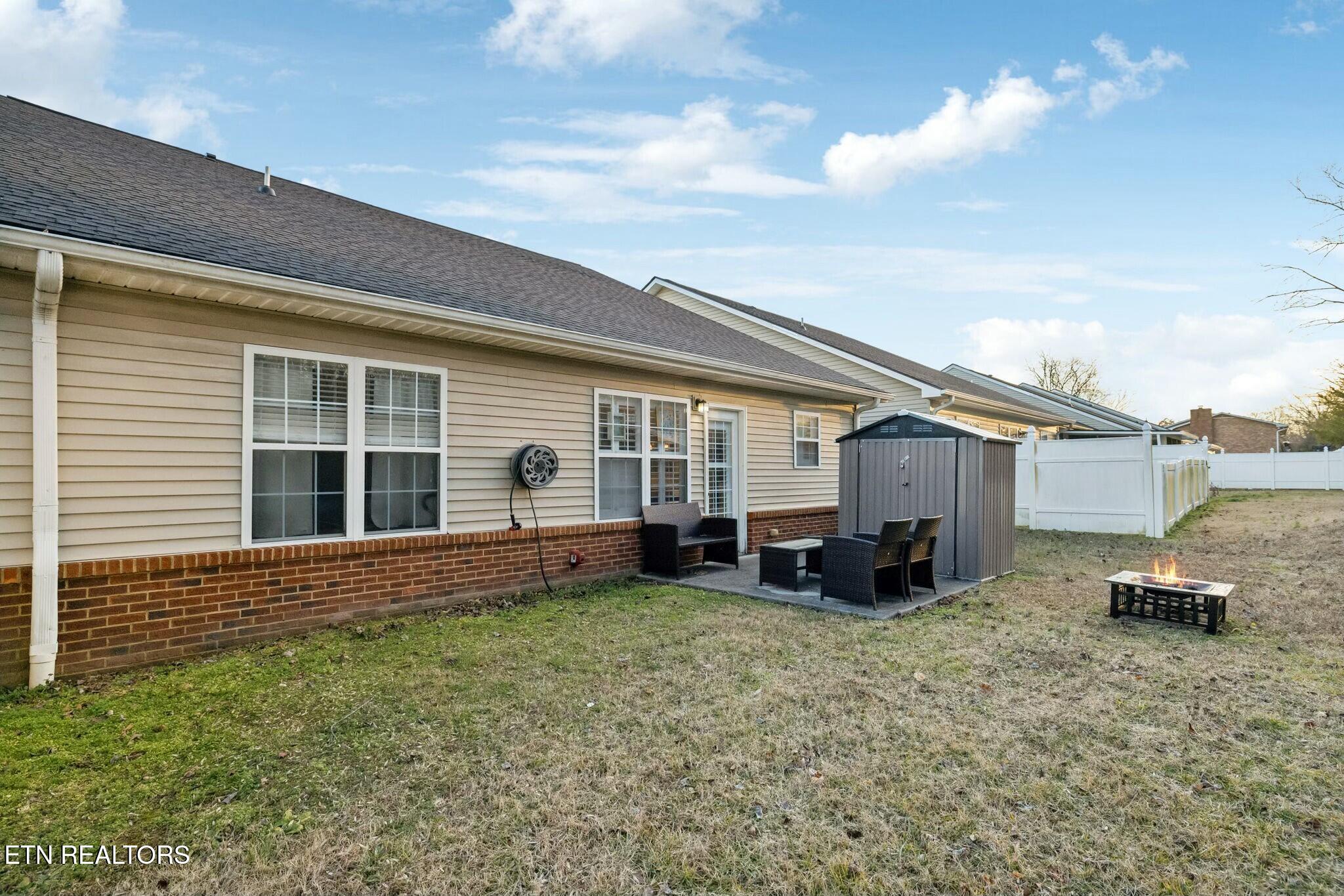 1445 Hazelgreen Way Knoxville TN 37912