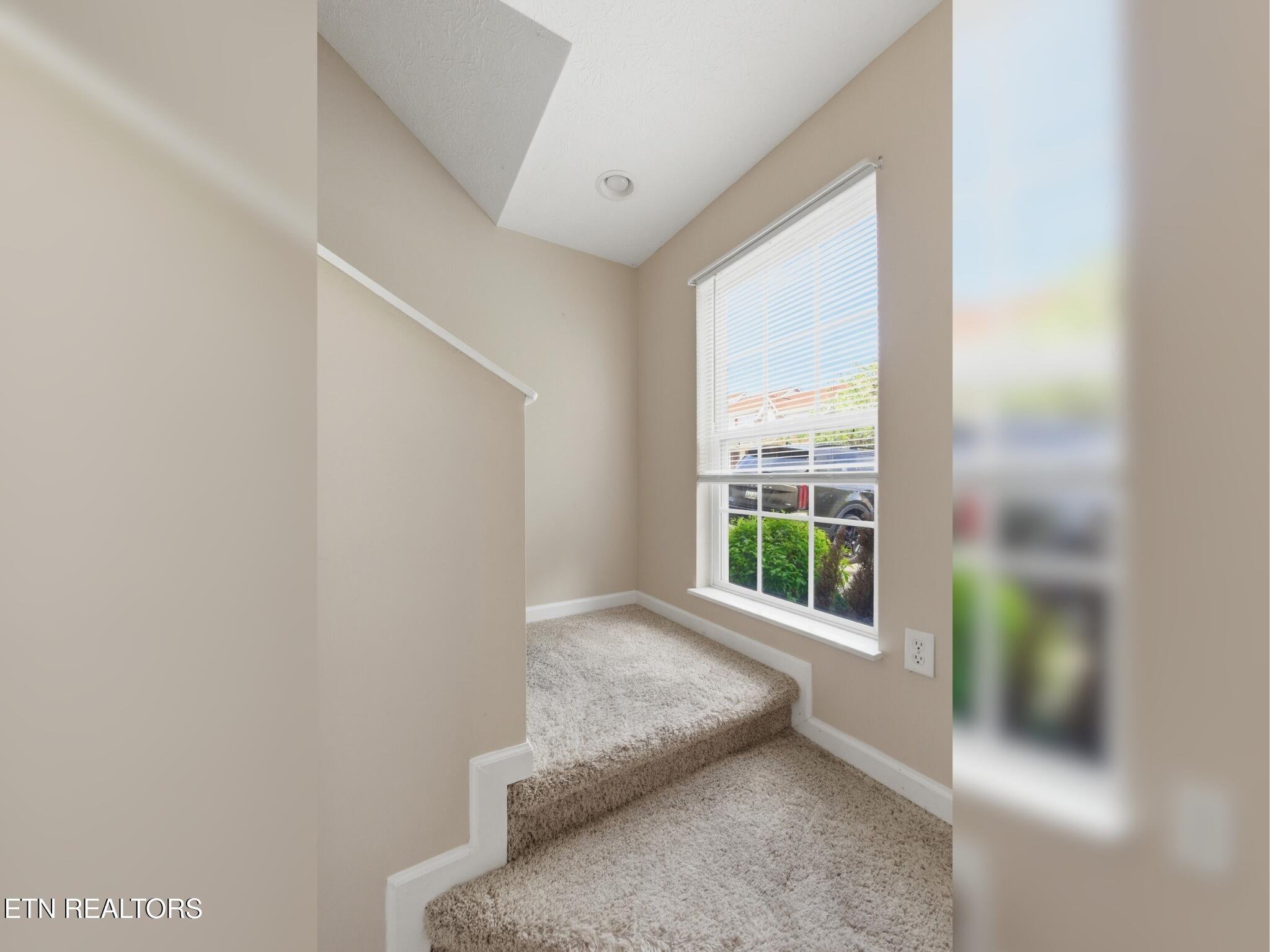 530 Orchard Valley Way Pigeon Forge TN 37862