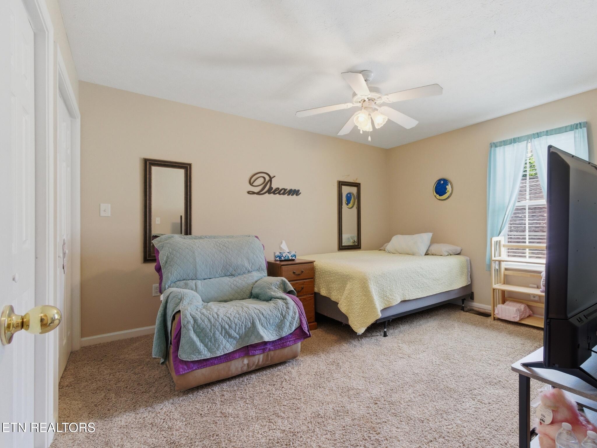 530 Orchard Valley Way Pigeon Forge TN 37862