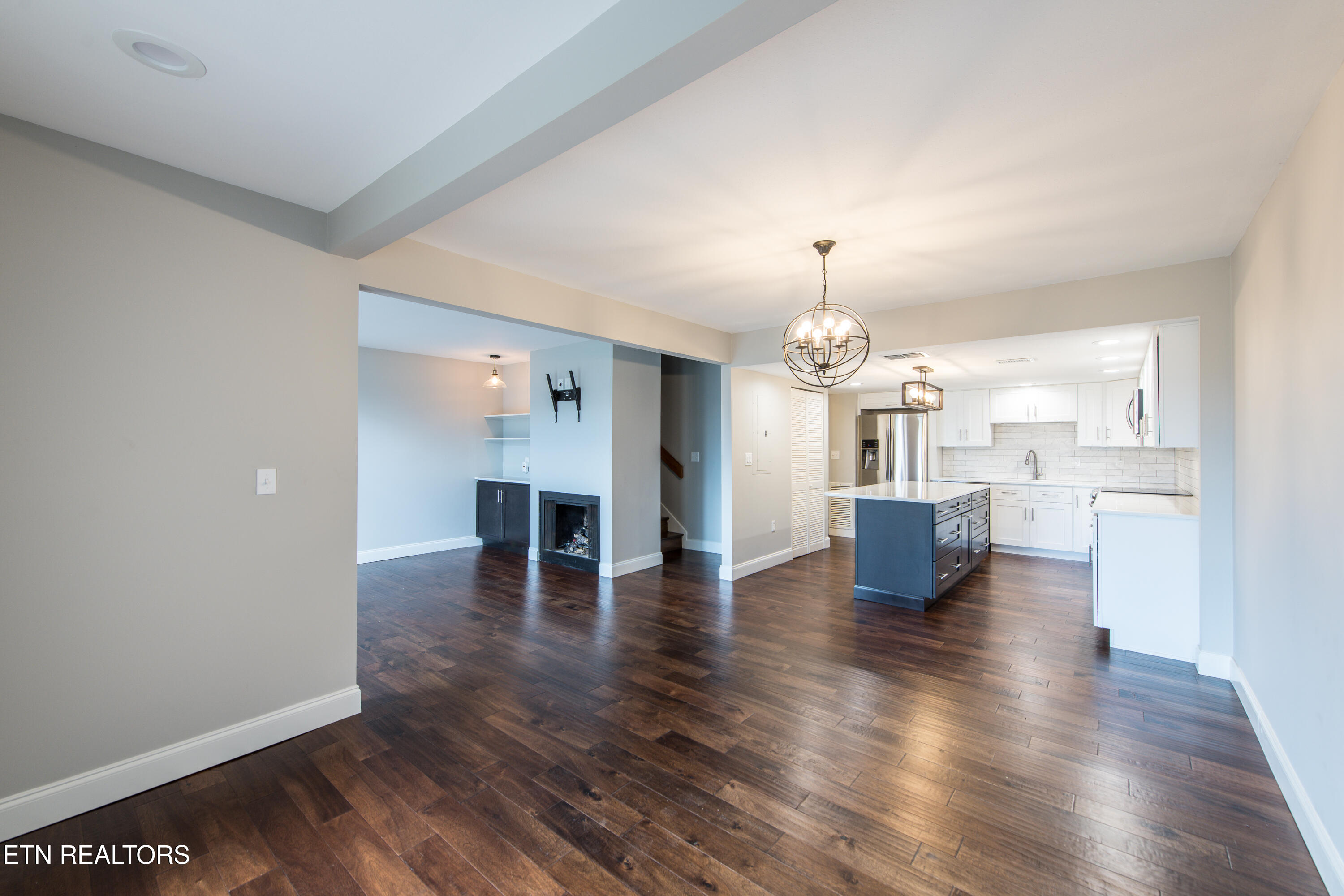 1911 Cherokee Bluff Drive Knoxville TN 37920