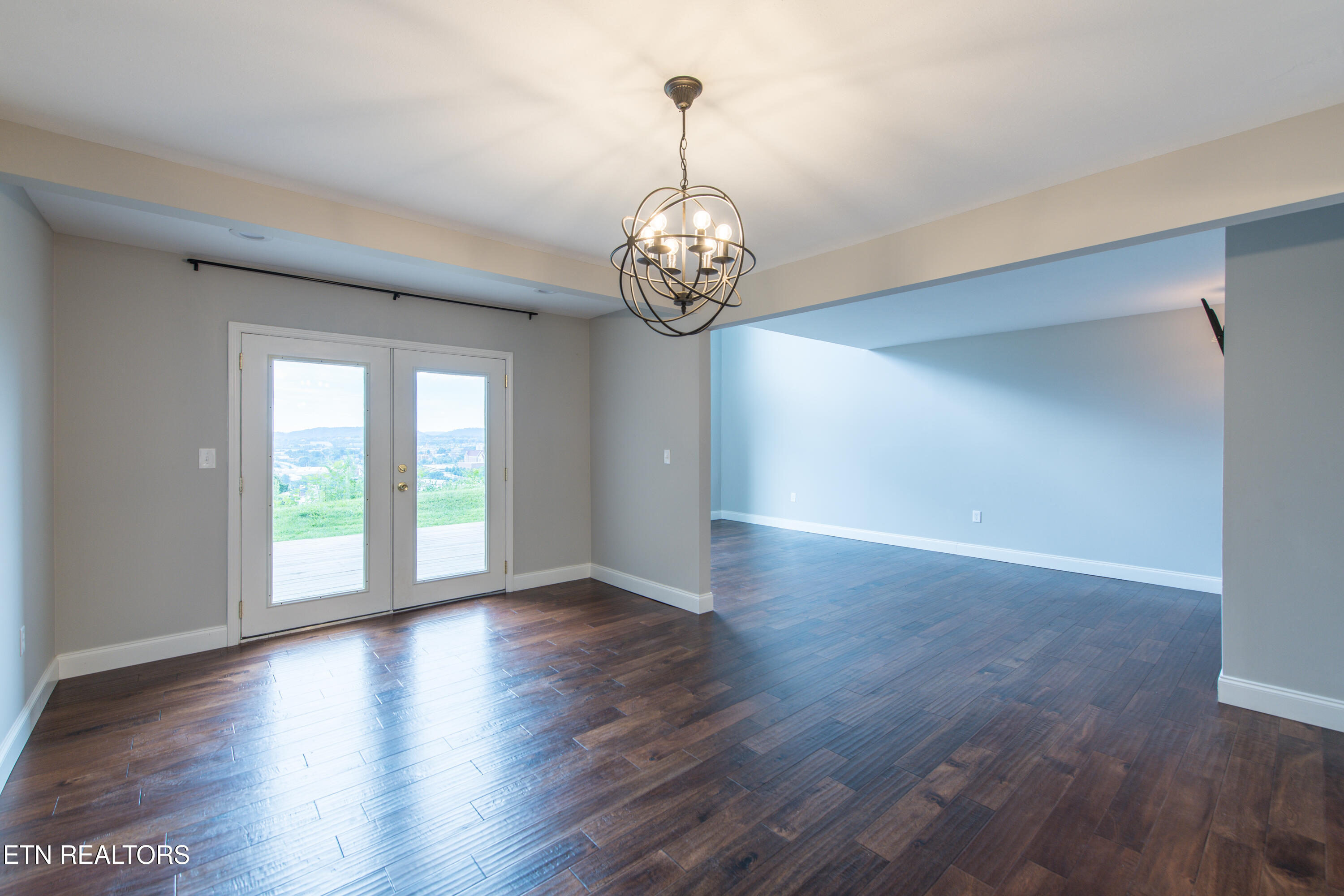 1911 Cherokee Bluff Drive Knoxville TN 37920