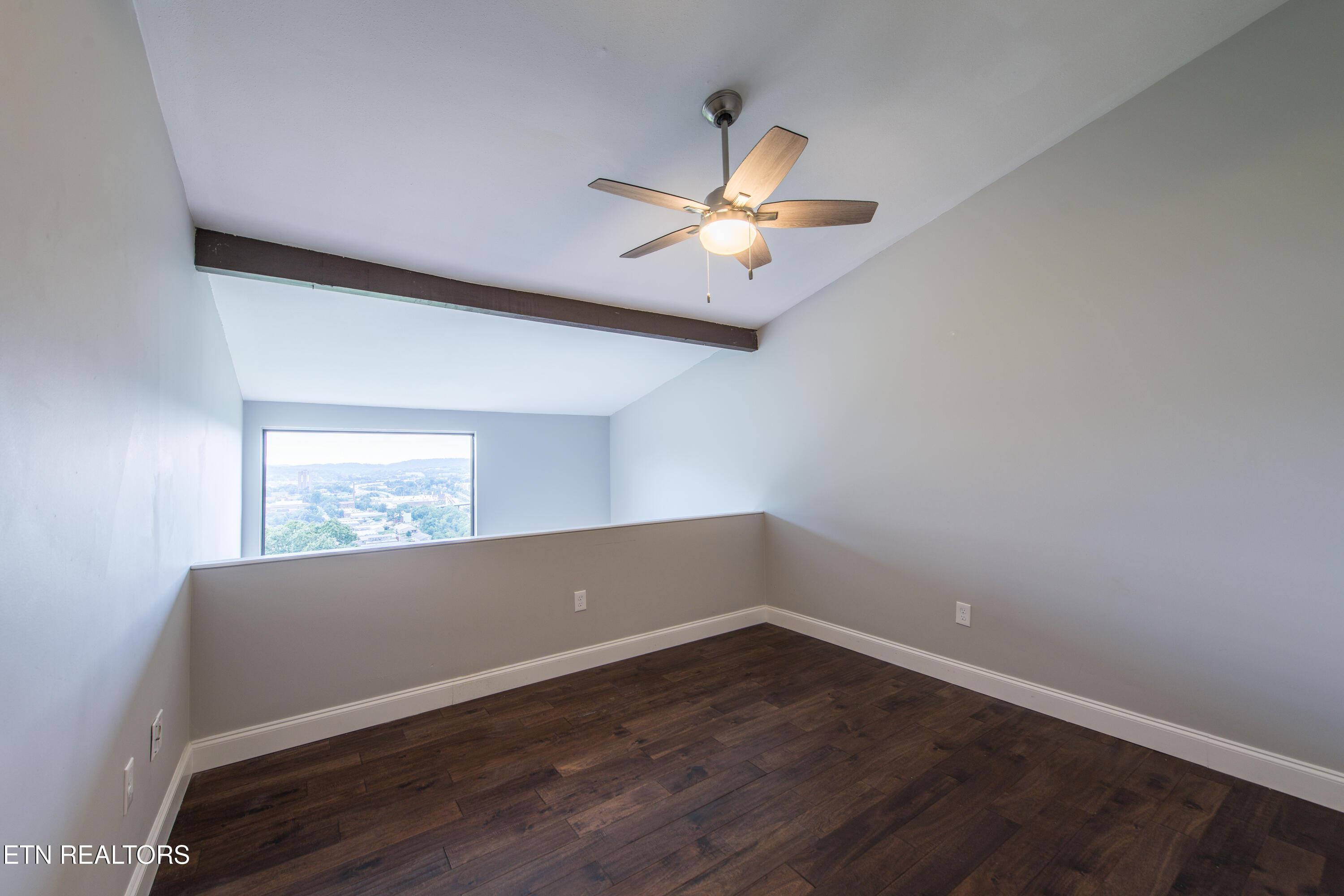 1911 Cherokee Bluff Drive Knoxville TN 37920