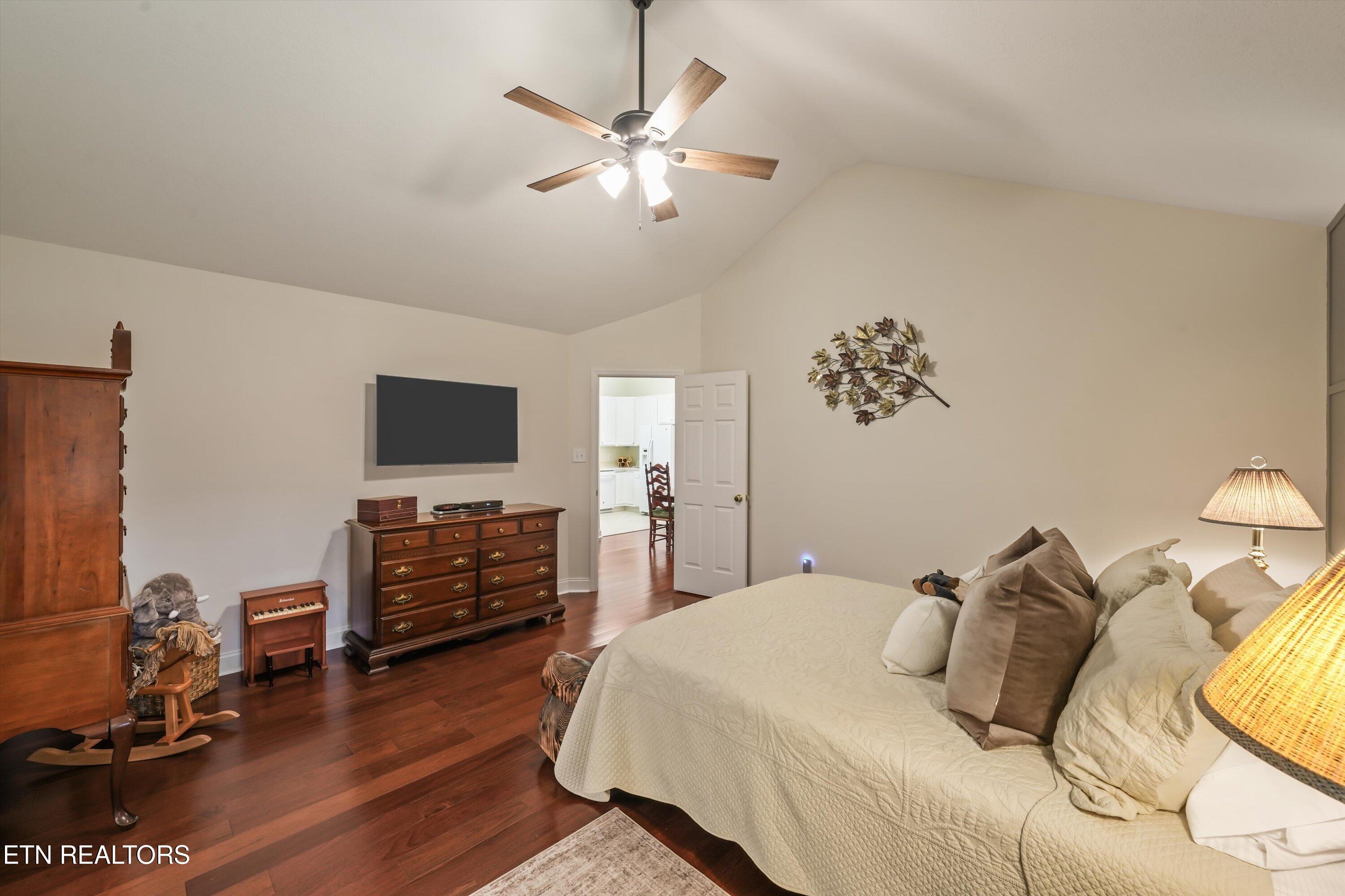 359 Paine Lake Drive Sevierville TN 37862