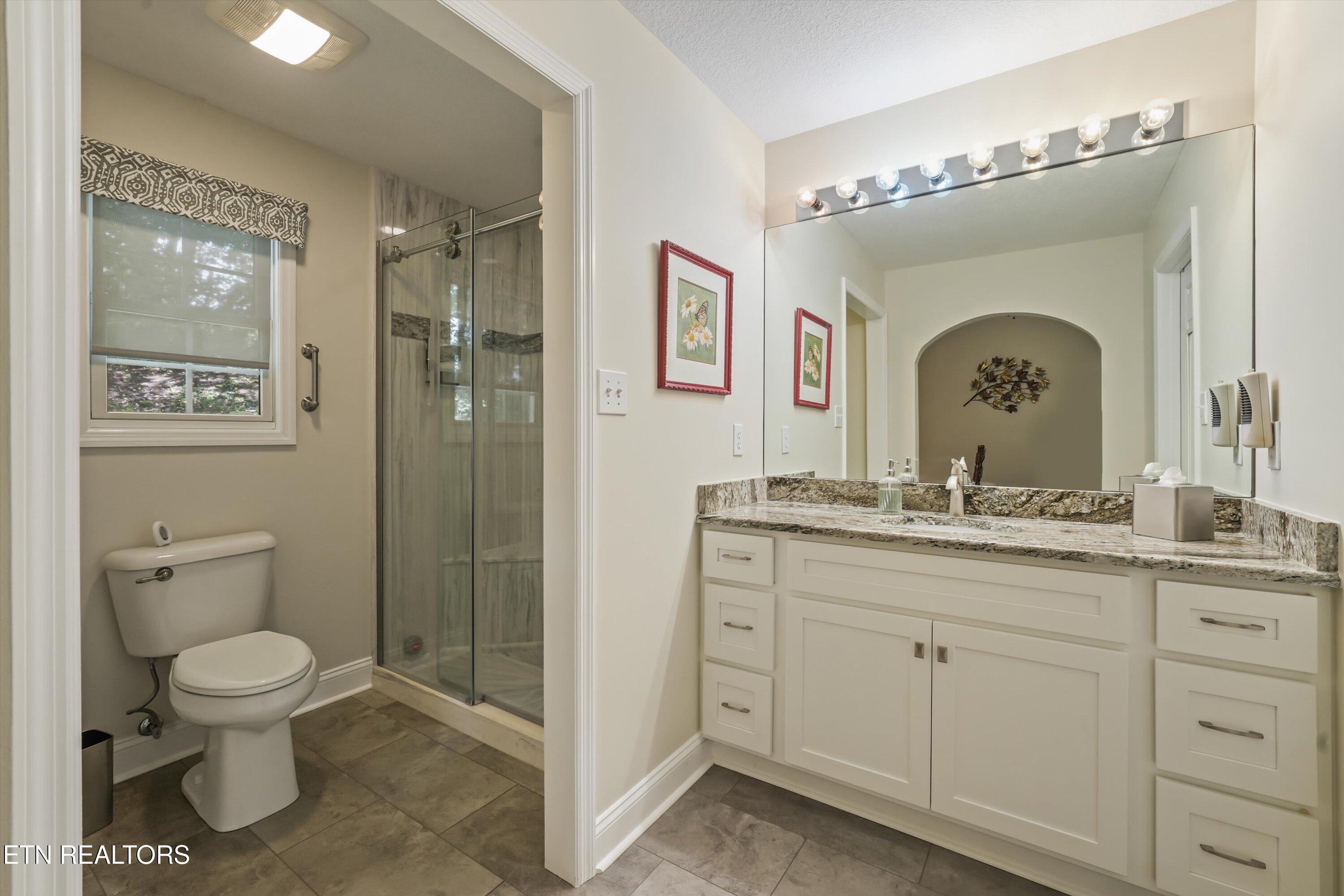 359 Paine Lake Drive Sevierville TN 37862