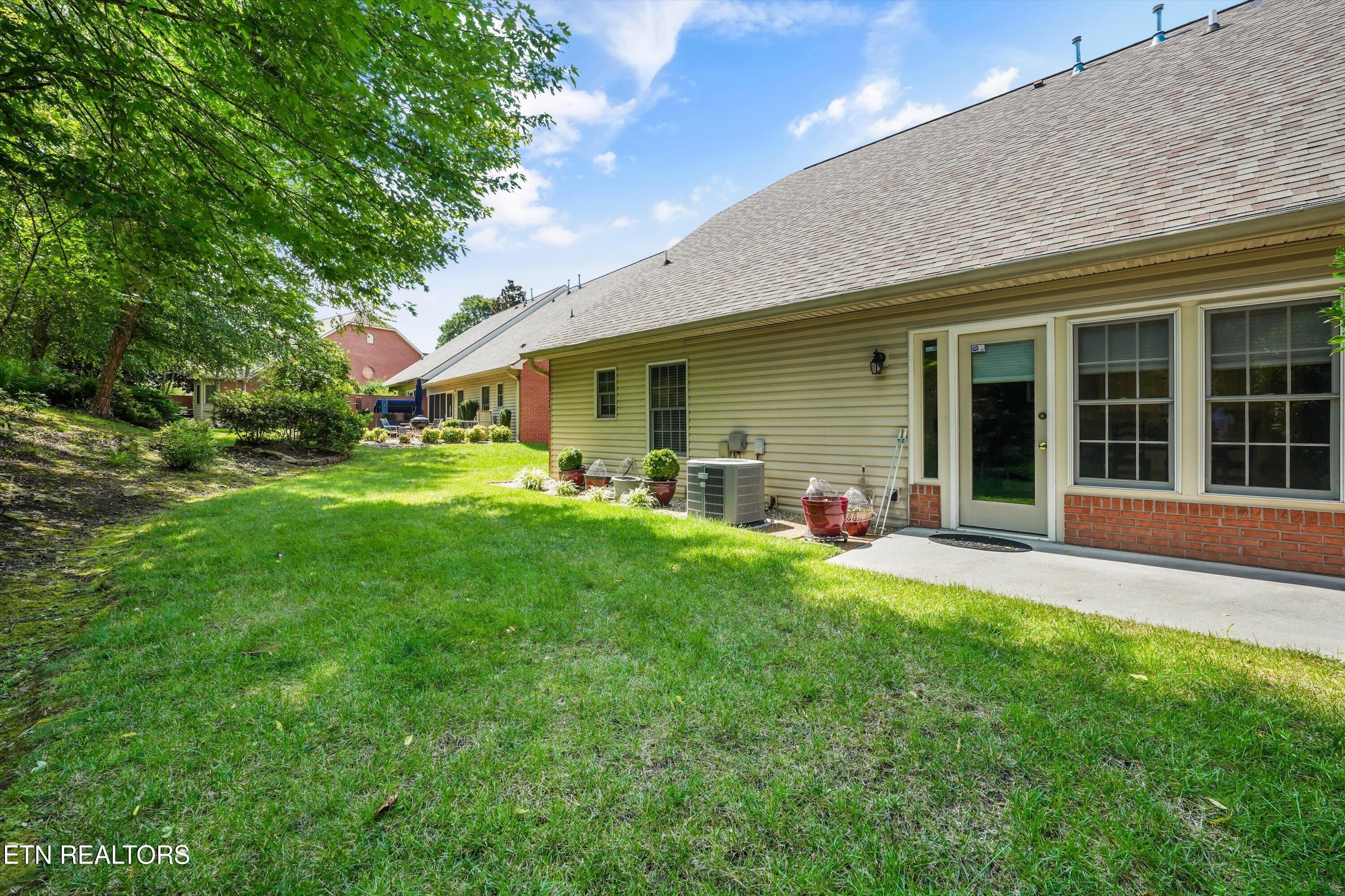 359 Paine Lake Drive Sevierville TN 37862