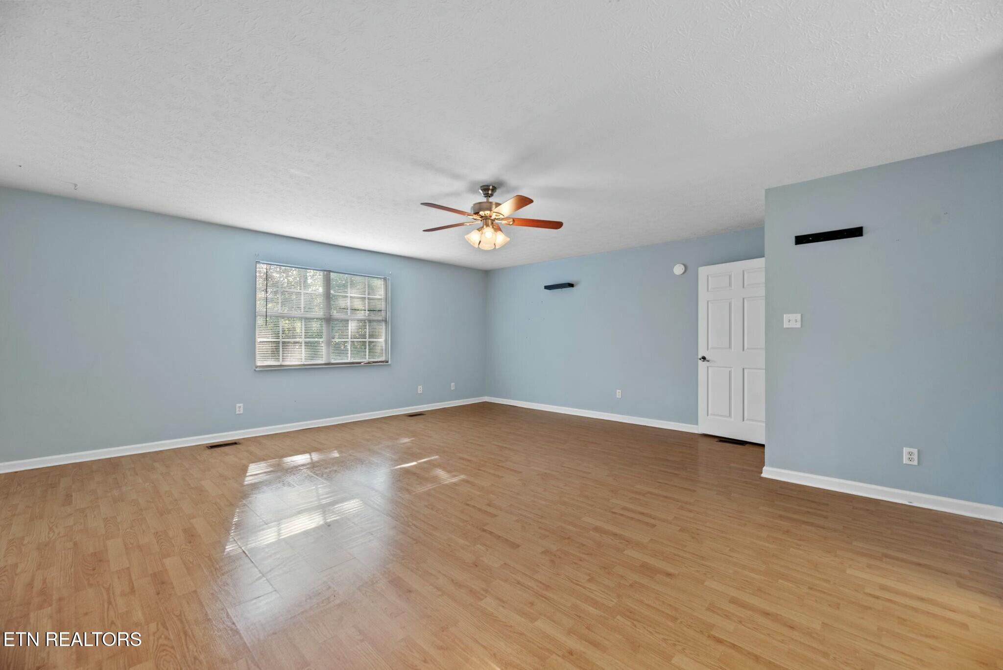 6919 Kings Crossing Way Knoxville TN 37918