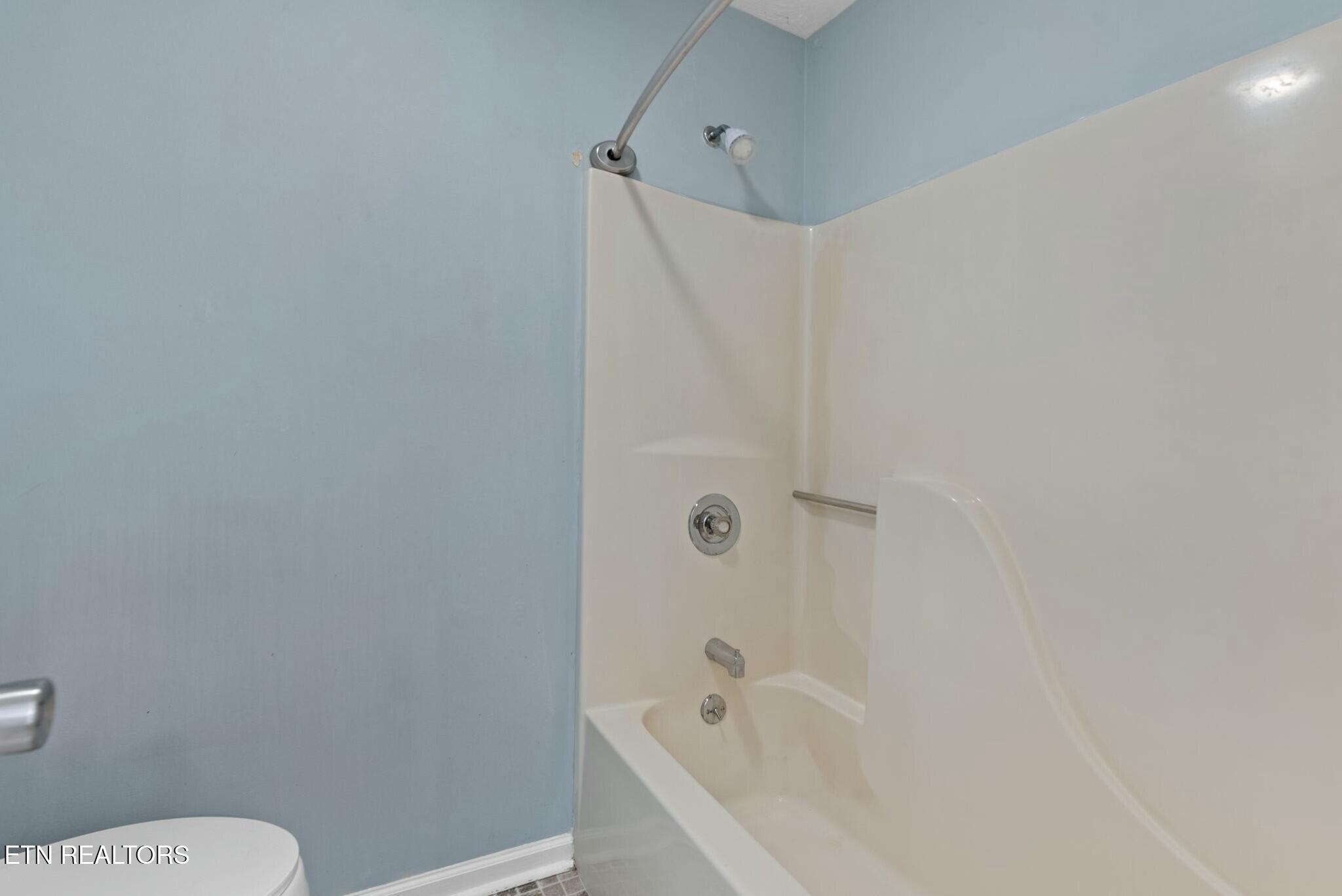 6919 Kings Crossing Way Knoxville TN 37918