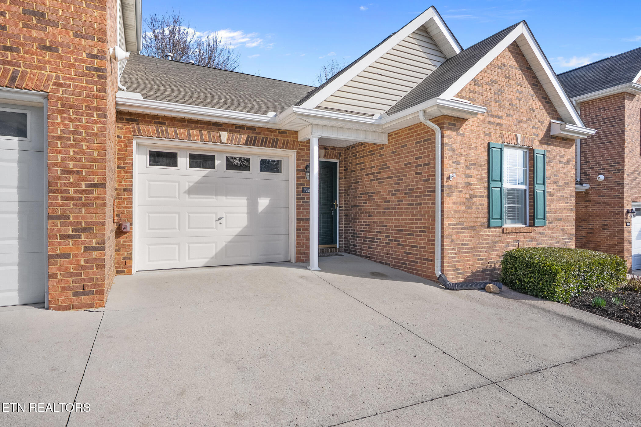7058 La Christa Way Knoxville TN 37921
