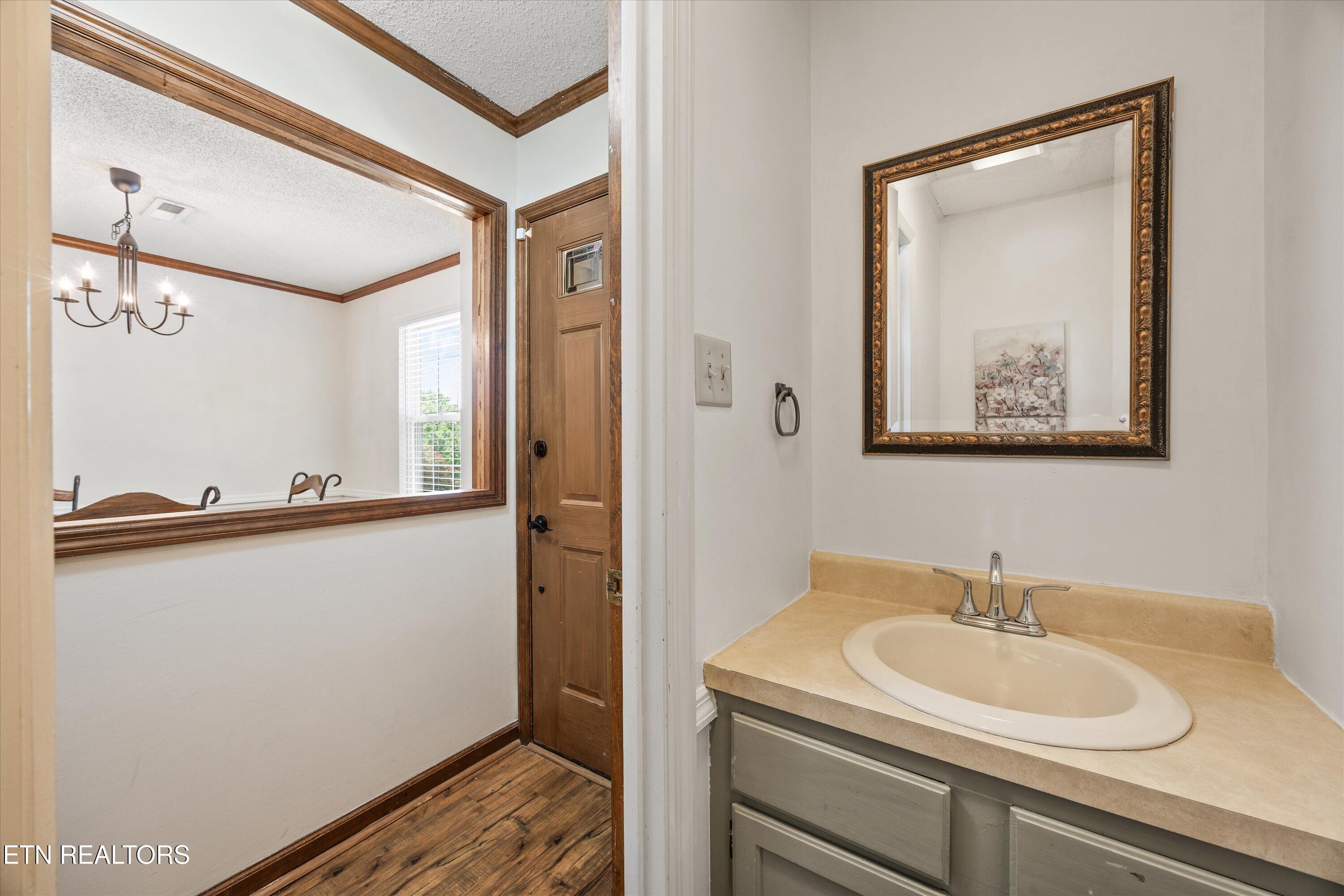 629 Idlewood Lane Knoxville TN 37923