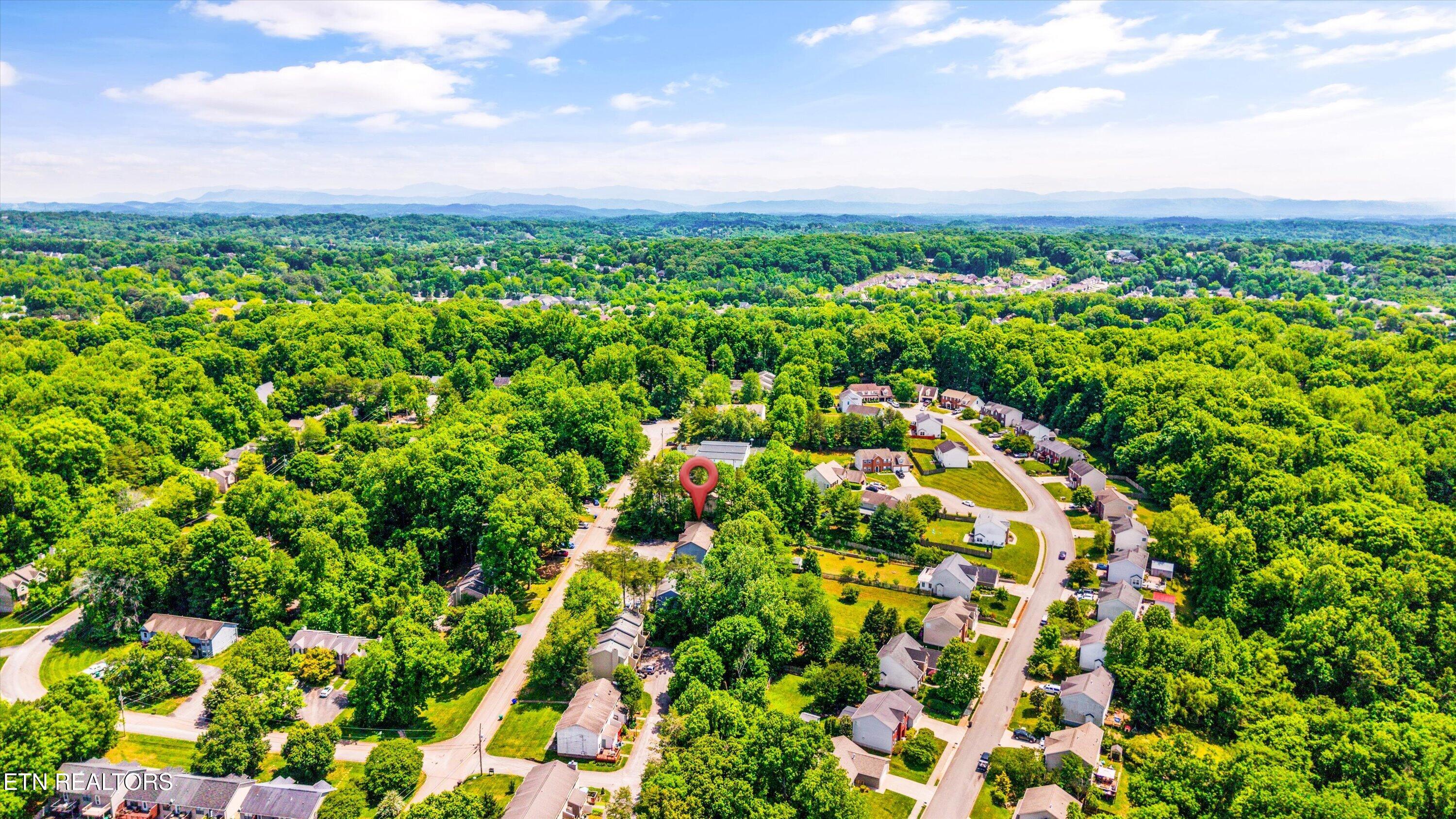 629 Idlewood Lane Knoxville TN 37923