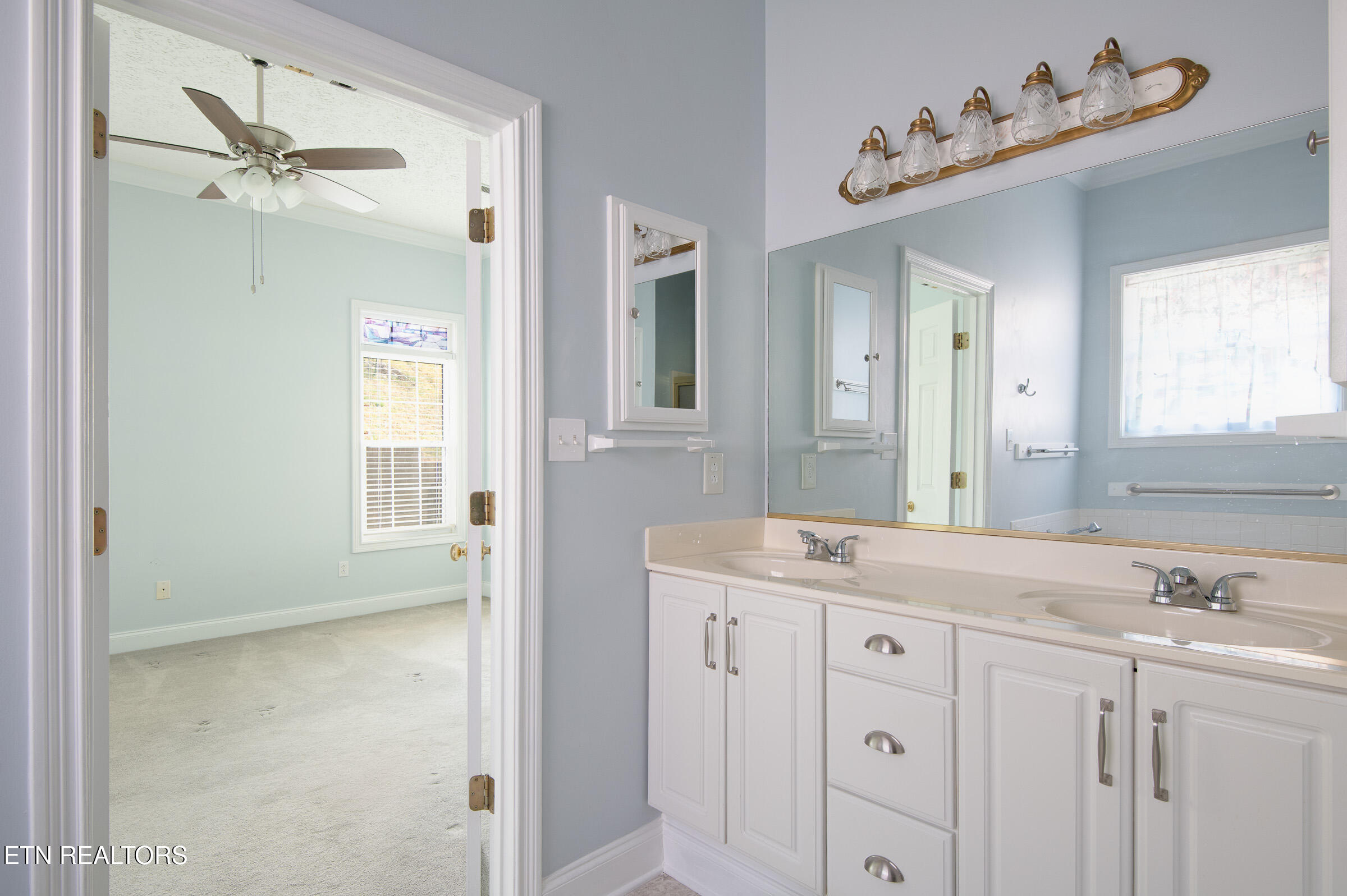 5312 Tazewell Pointe Way Knoxville TN 37918
