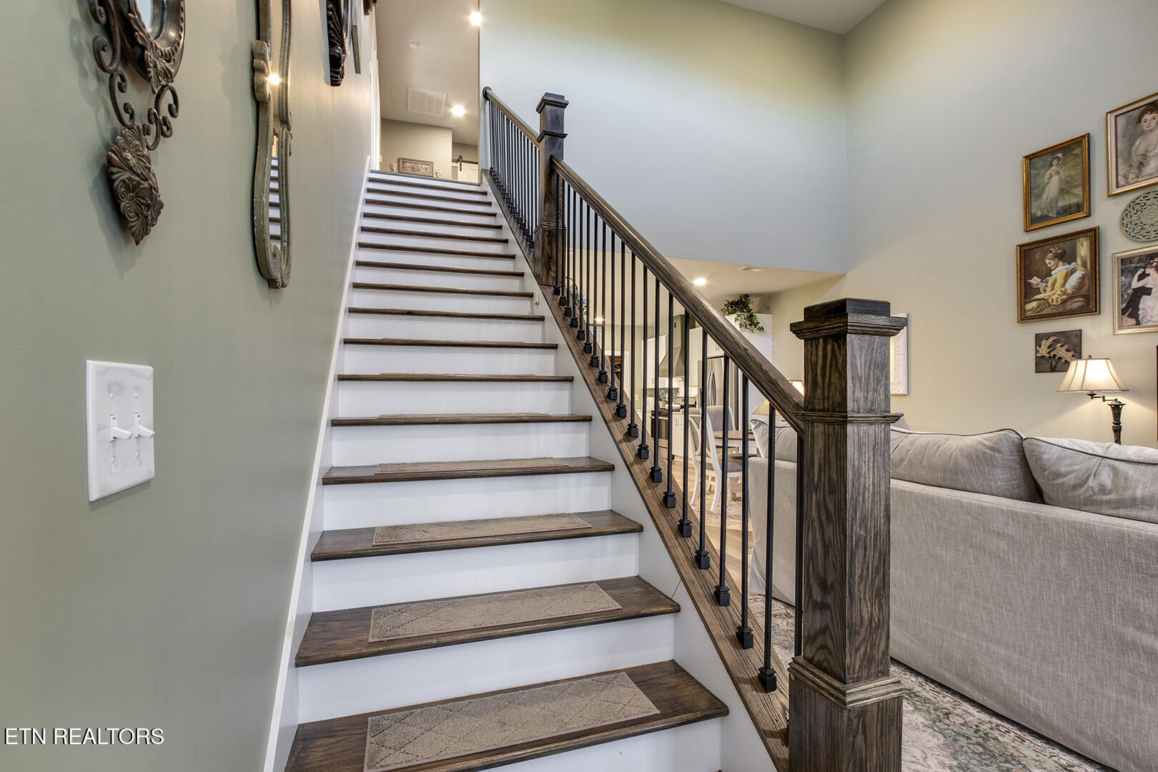 984 Meadow Walk Lane Lenoir City TN 37772