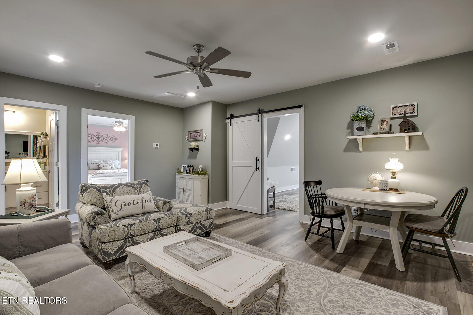 984 Meadow Walk Lane Lenoir City TN 37772