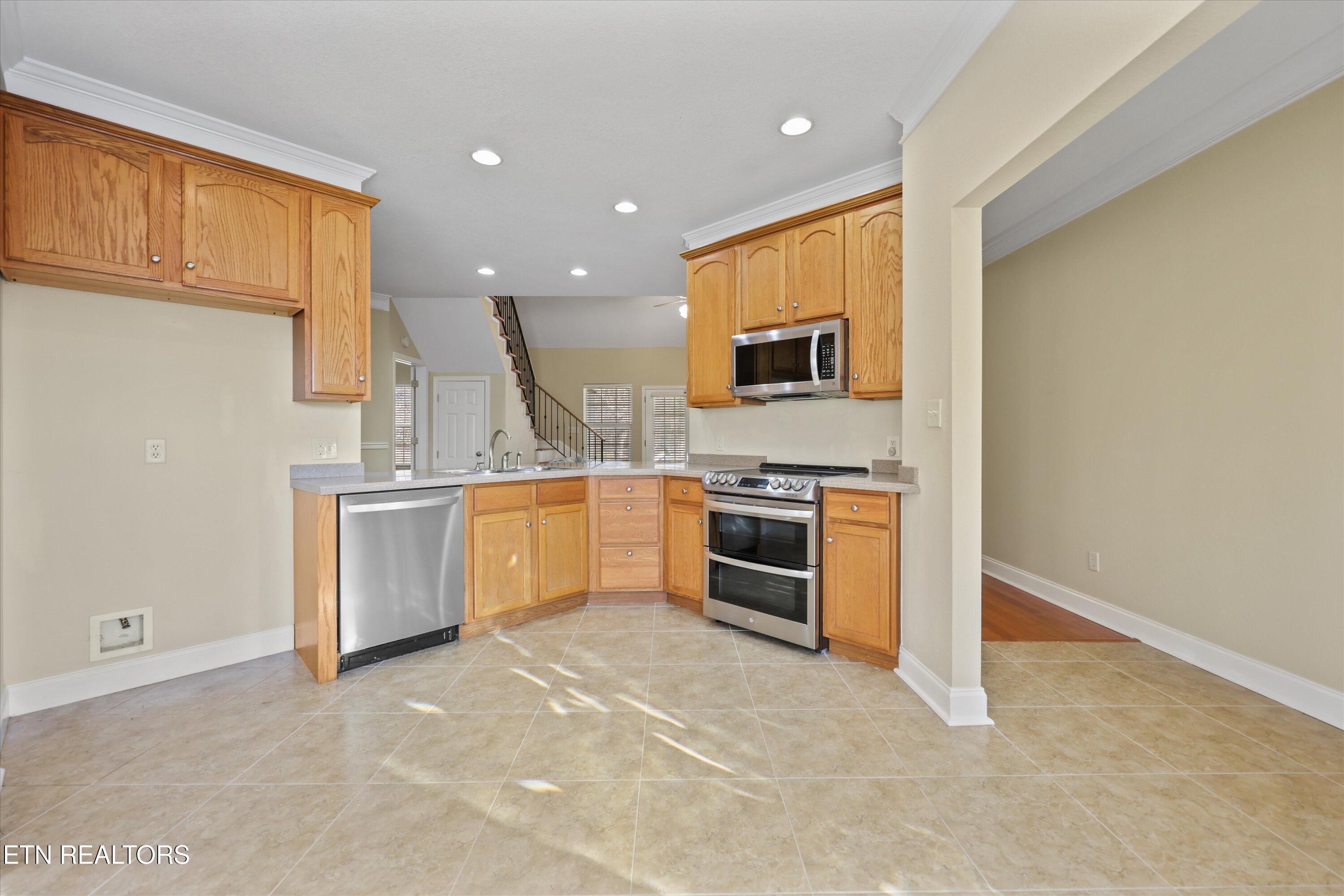560 Meadow Walk Lane Lenoir City TN 37772