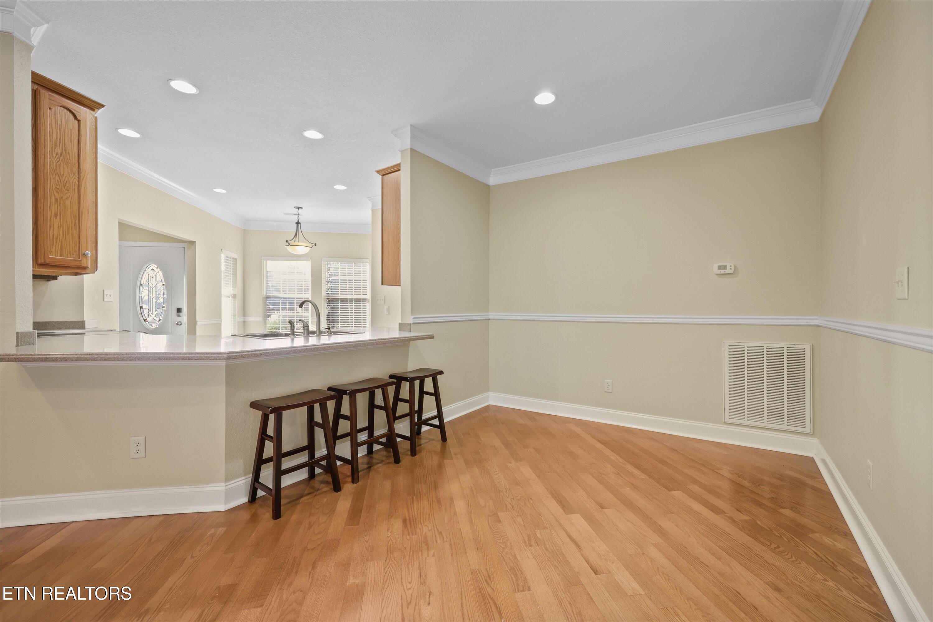 560 Meadow Walk Lane Lenoir City TN 37772