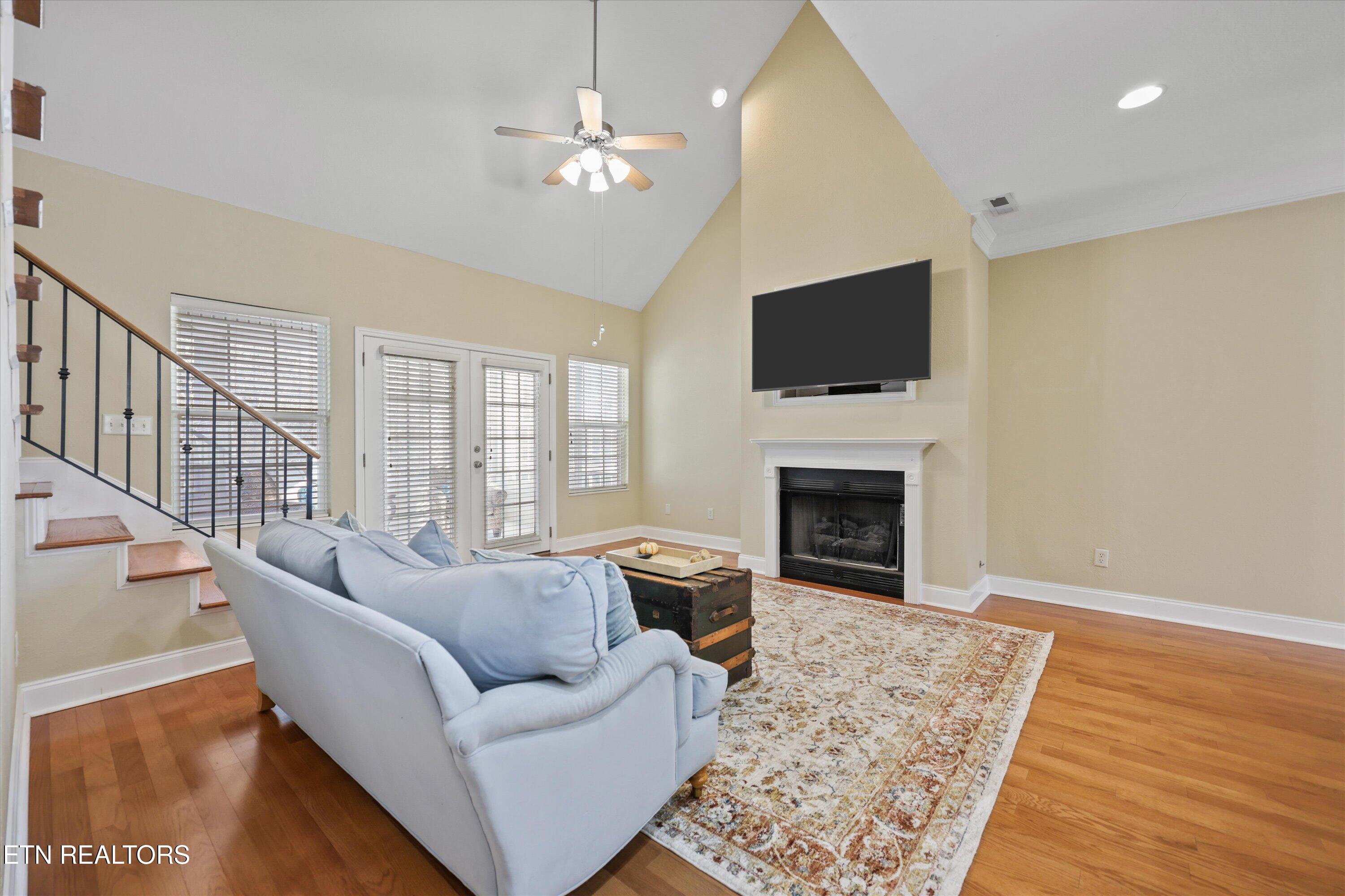 560 Meadow Walk Lane Lenoir City TN 37772