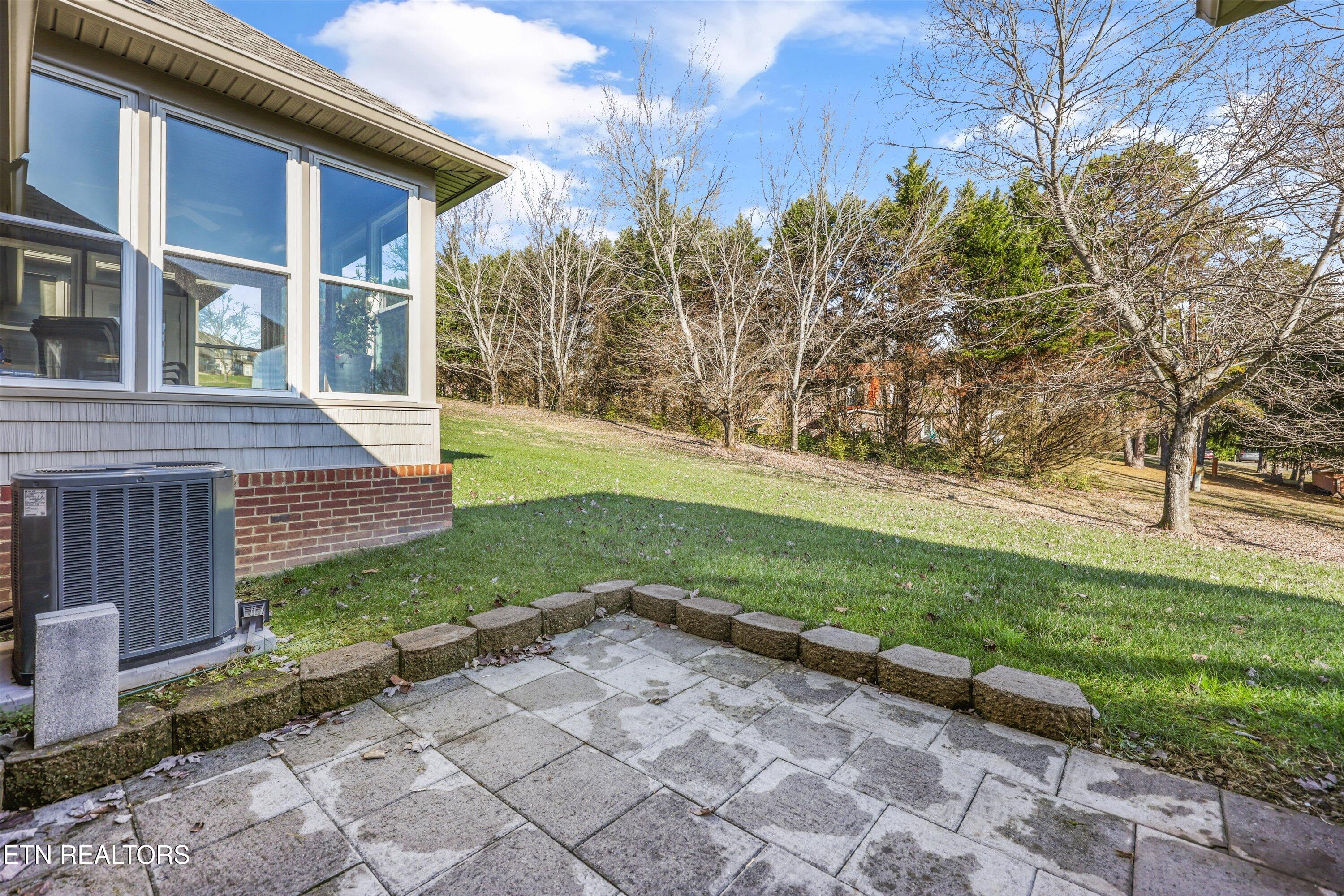 560 Meadow Walk Lane Lenoir City TN 37772