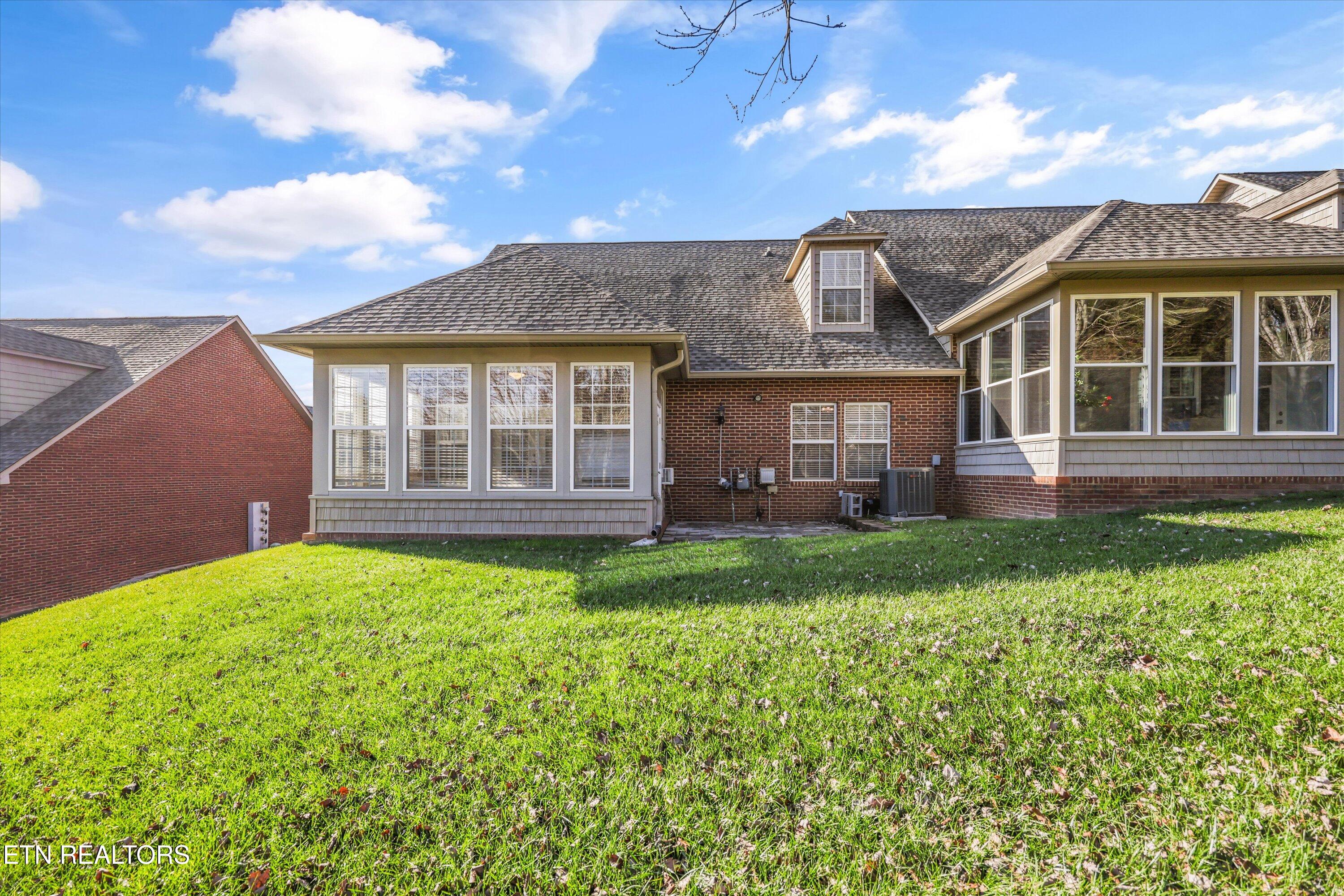 560 Meadow Walk Lane Lenoir City TN 37772