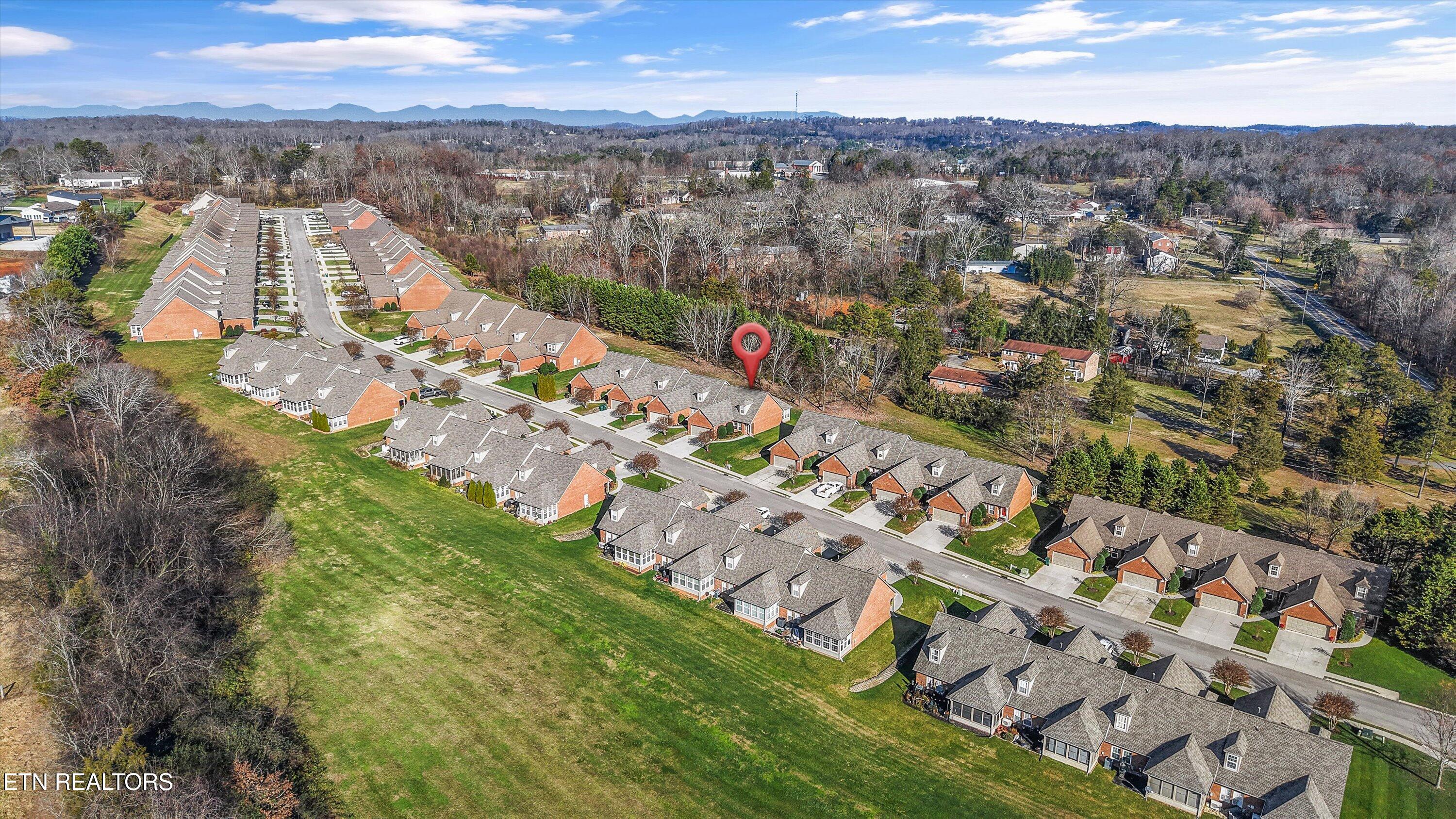 560 Meadow Walk Lane Lenoir City TN 37772