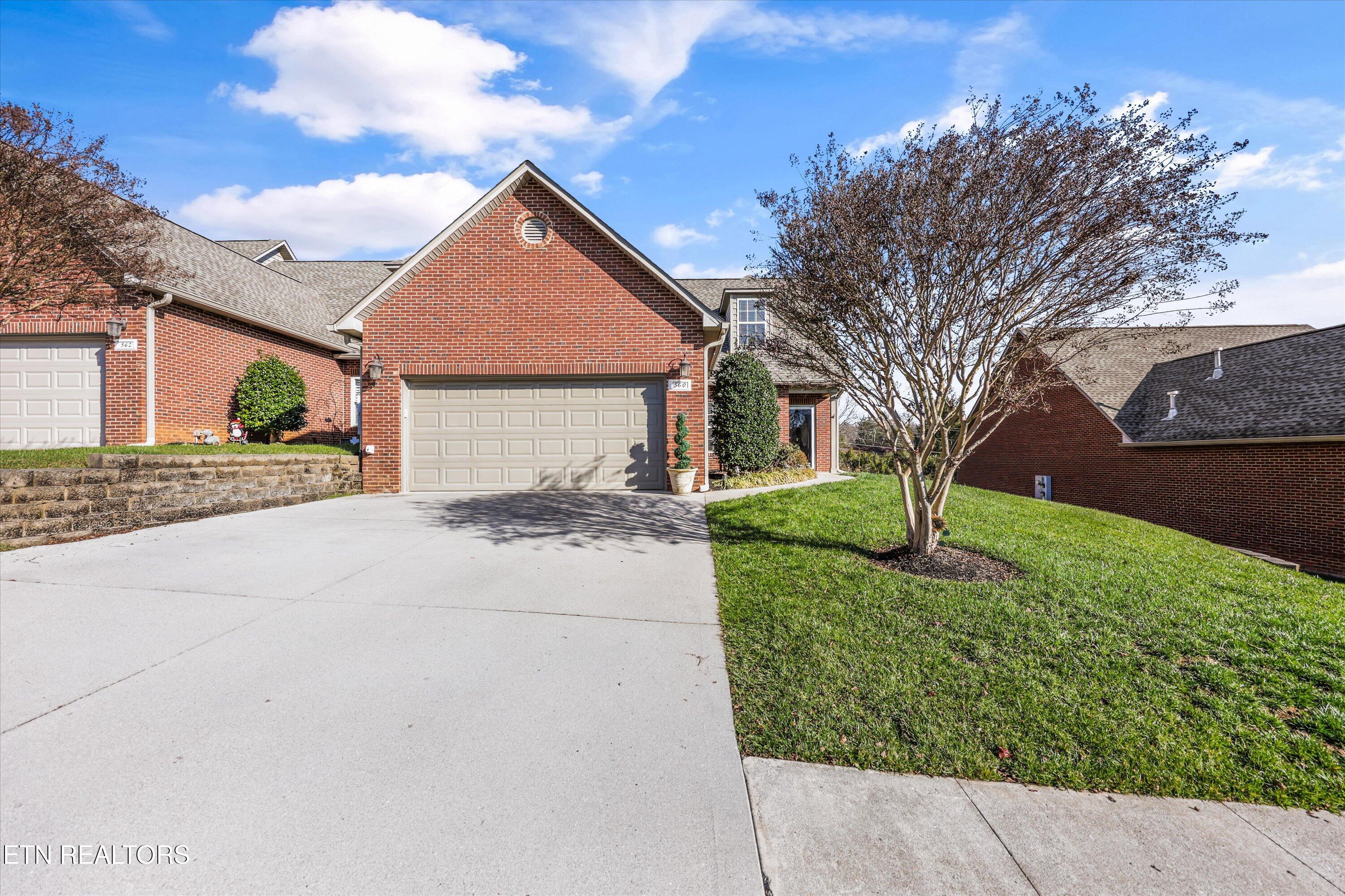 560 Meadow Walk Lane Lenoir City TN 37772
