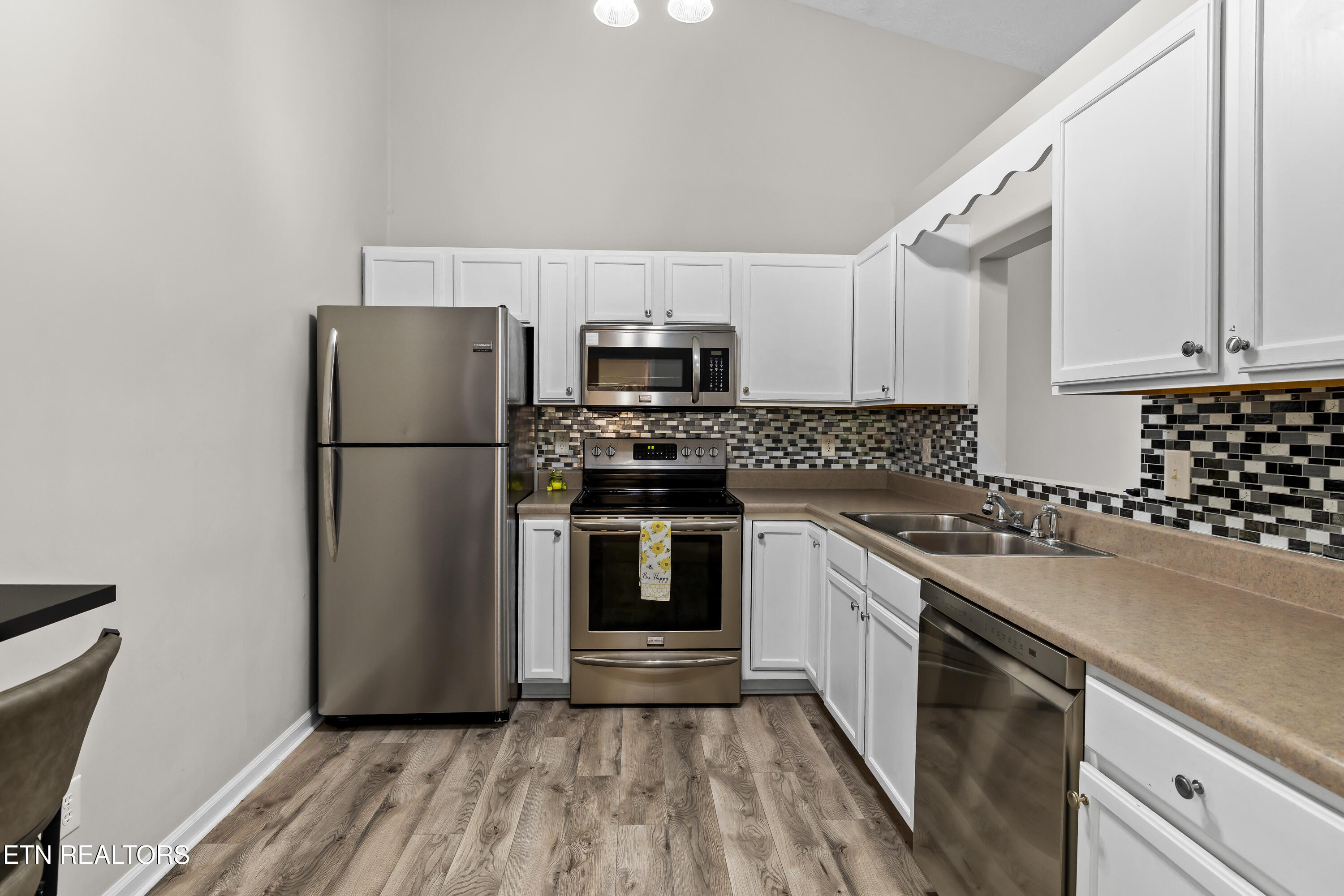 4027 Darwin Way Knoxville TN 37918