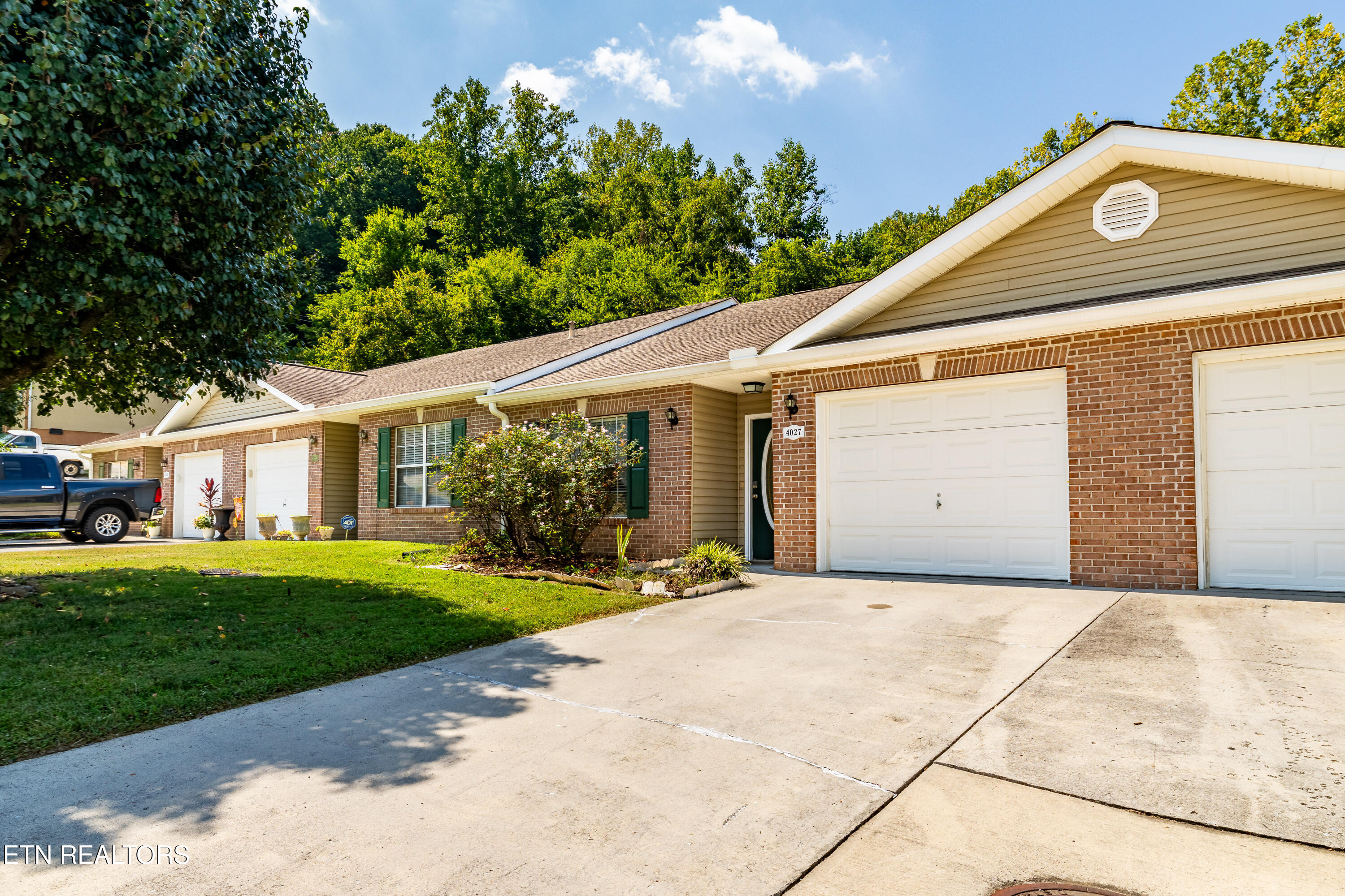 4027 Darwin Way Knoxville TN 37918